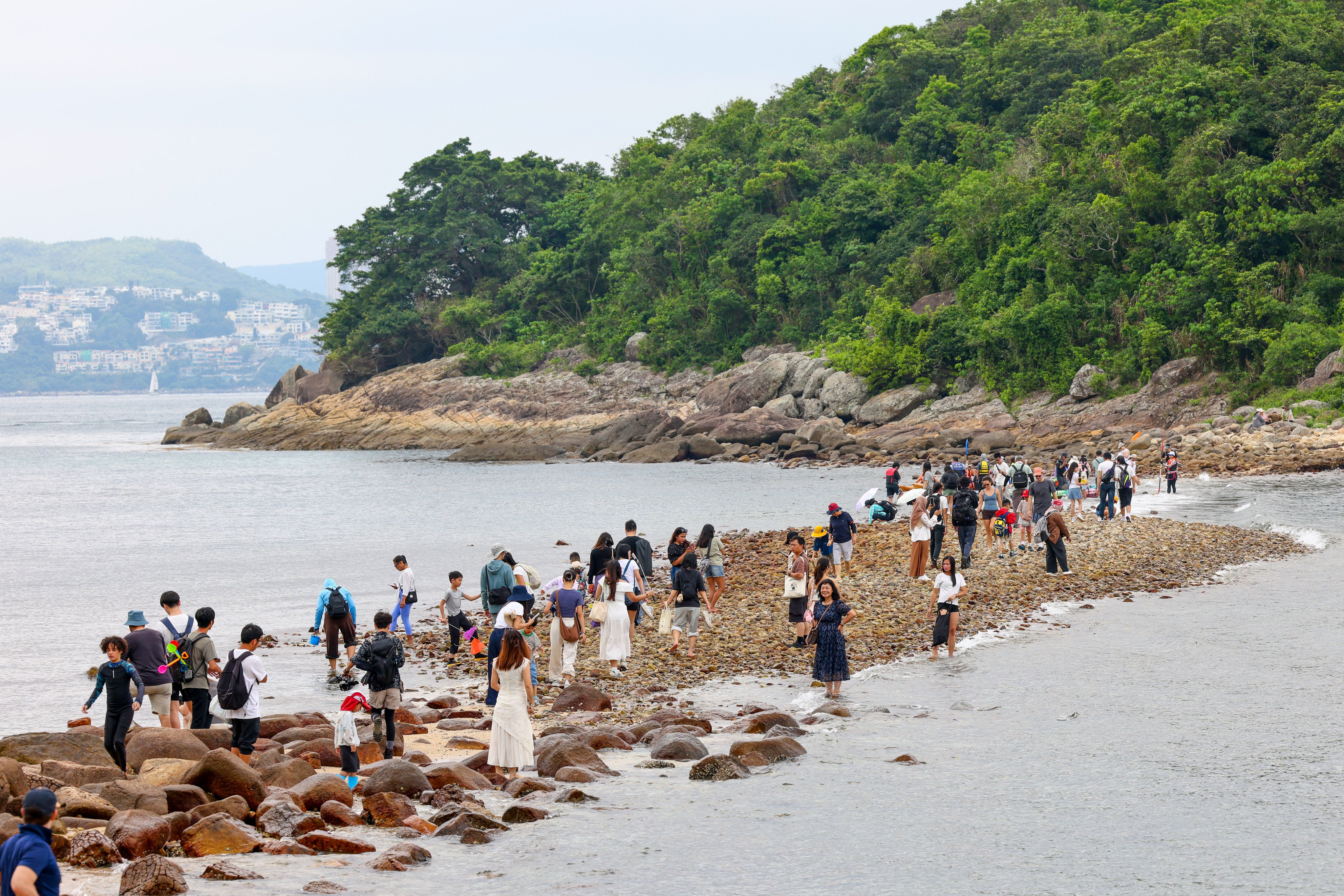 Sharp Island in Sai Kung on May 1. On the first day of the Labour Day golden week, around 3,000 people flocked to the island. Photo: Dickson Lee