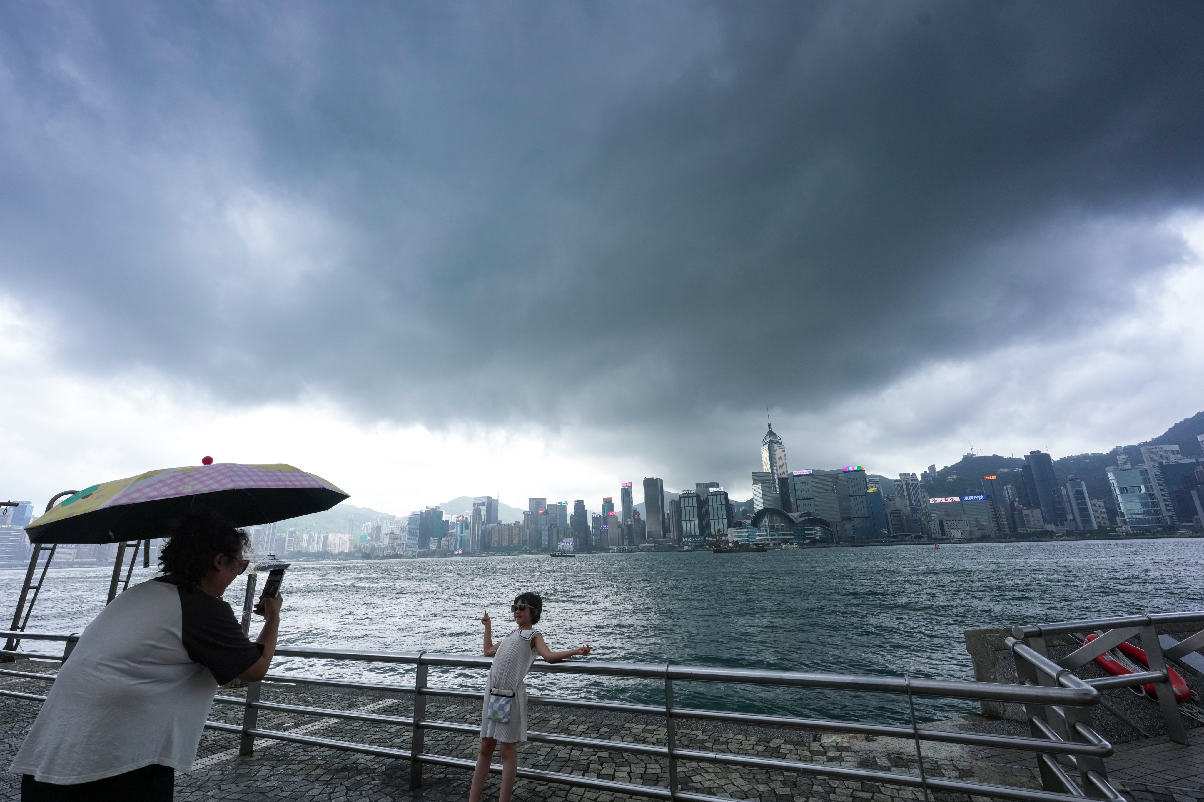 The Hong Kong Observatory says the tropical depression is expected to move west-northwest at about 25km/h. Photo: Jelly Tse
