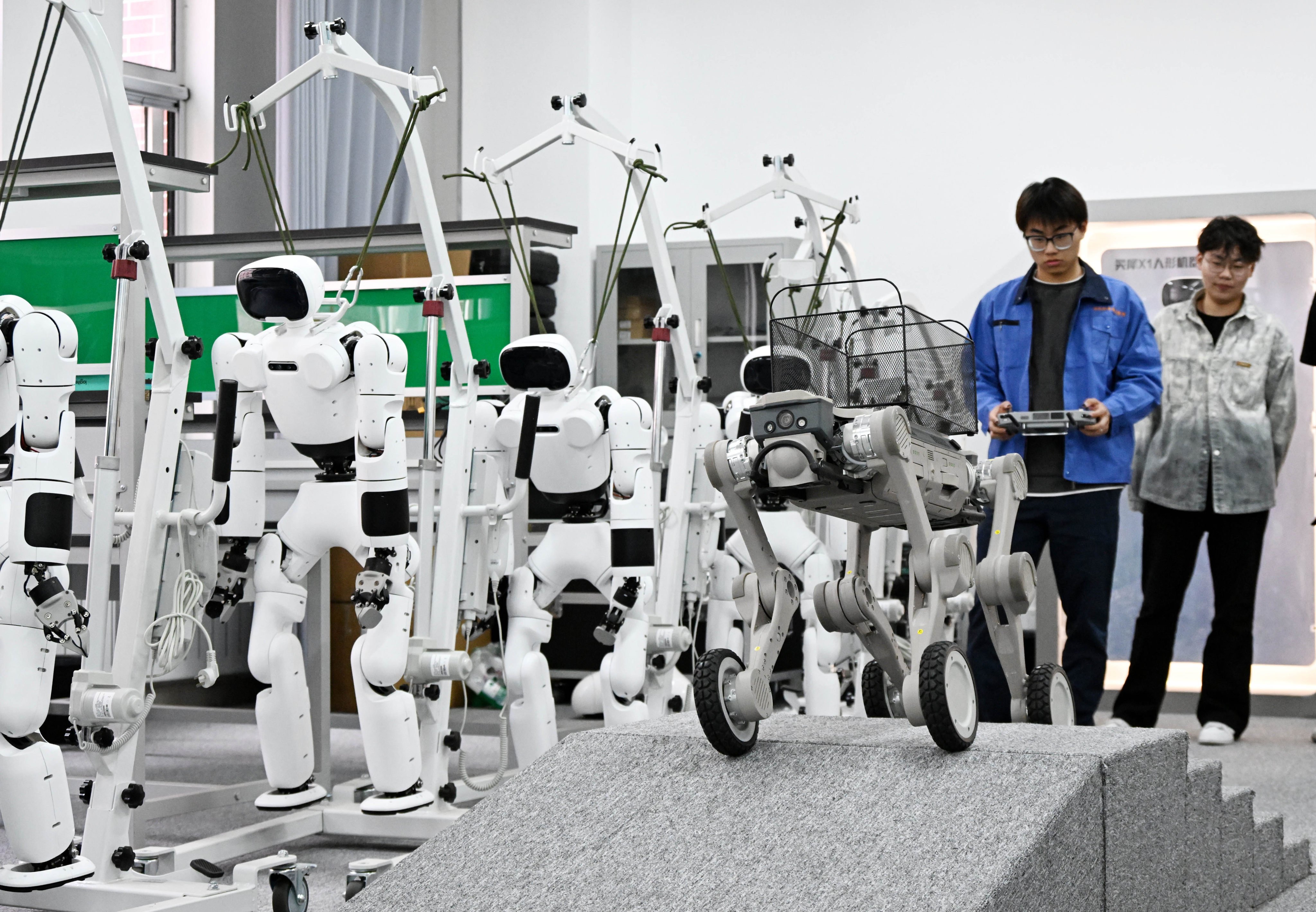 scmp.com - Alice Li - Job fears make AI a hot subject at China's vocational schools