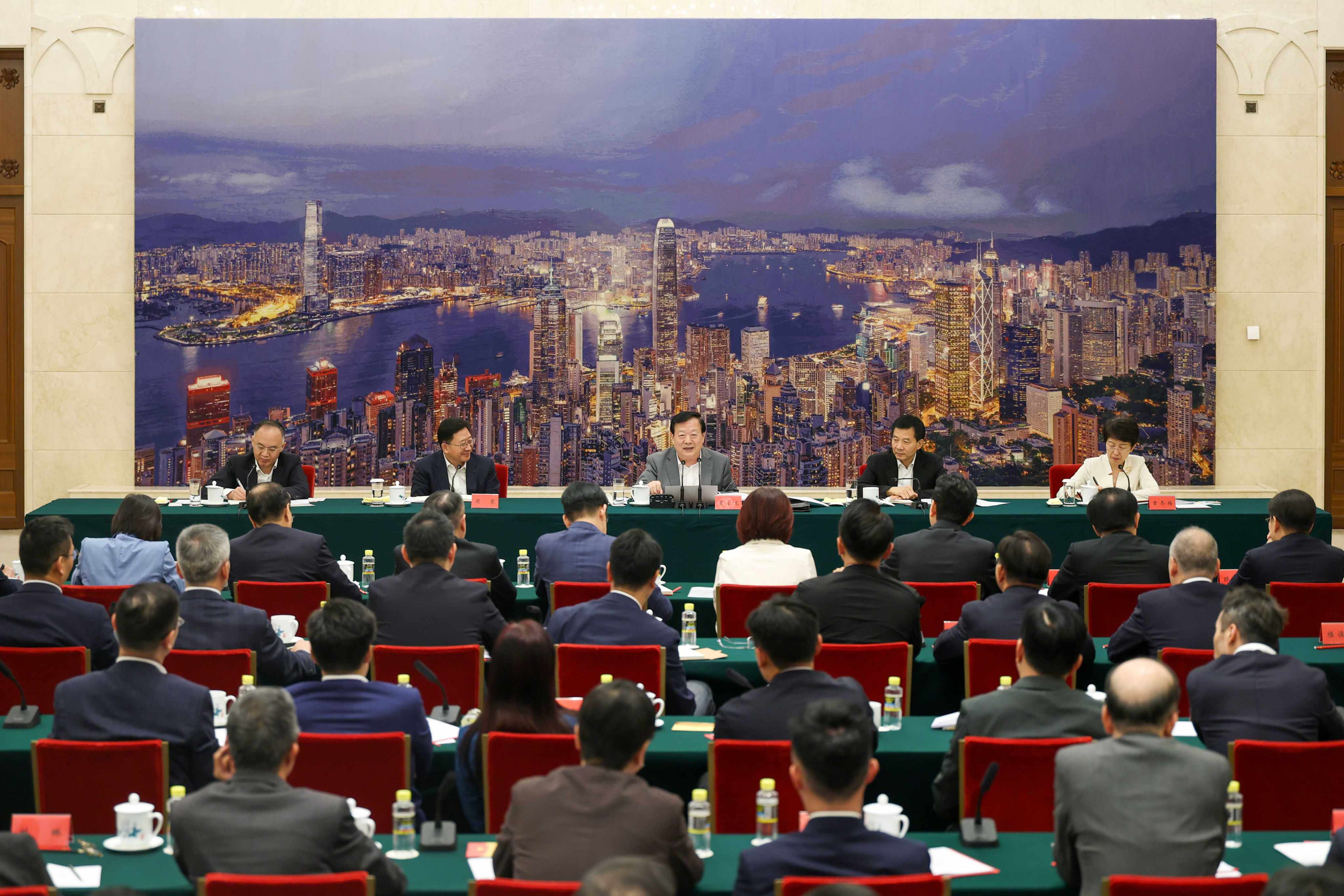 Xia Baolong, director of the Hong Kong and Macau Affairs Office, meets lawmakers in the Great Hall of the People in Beijing. Photo: Handout