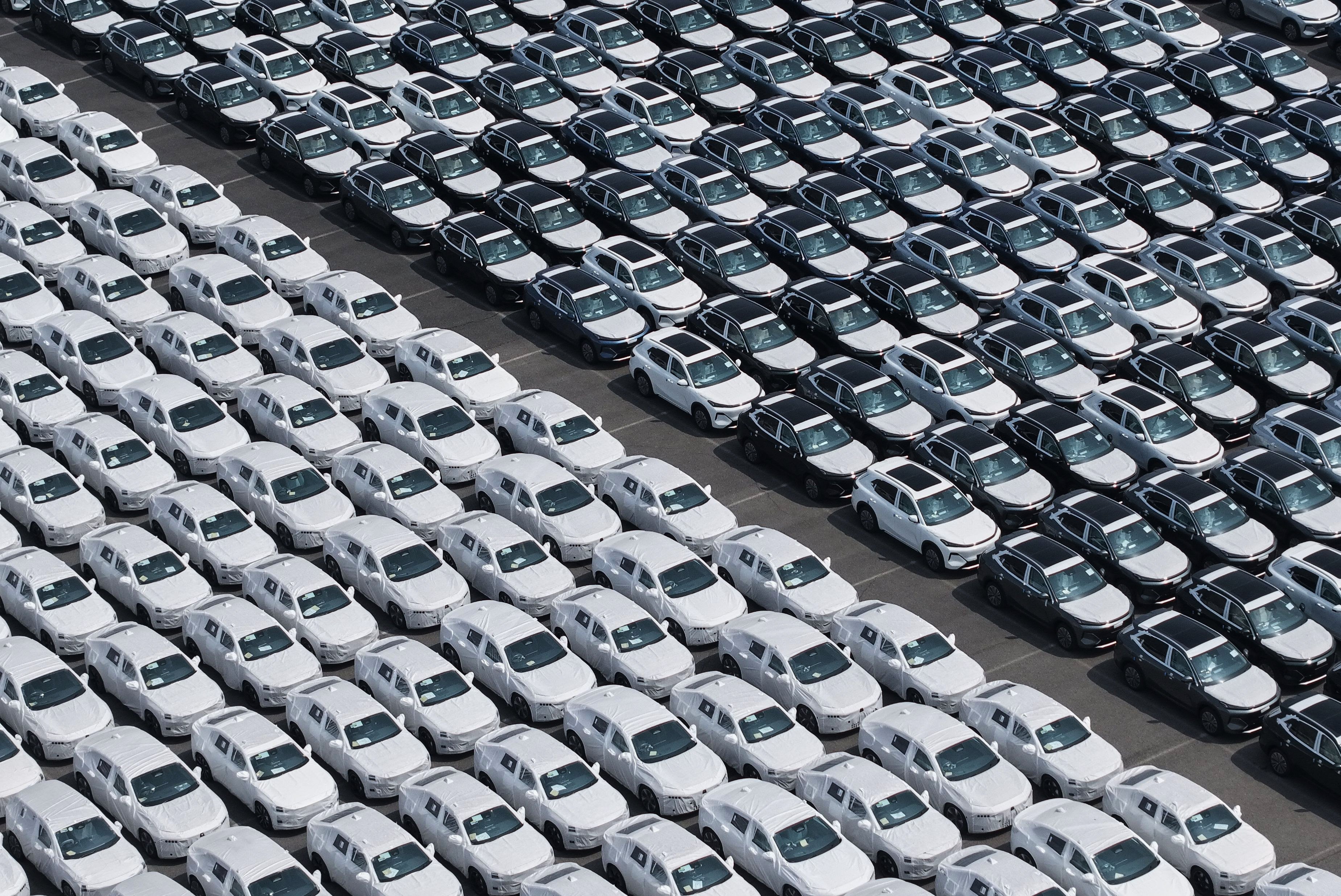 Vehicles prior to shipment to overseas markets at a port in Shanghai, China on July 14. Photo: AP