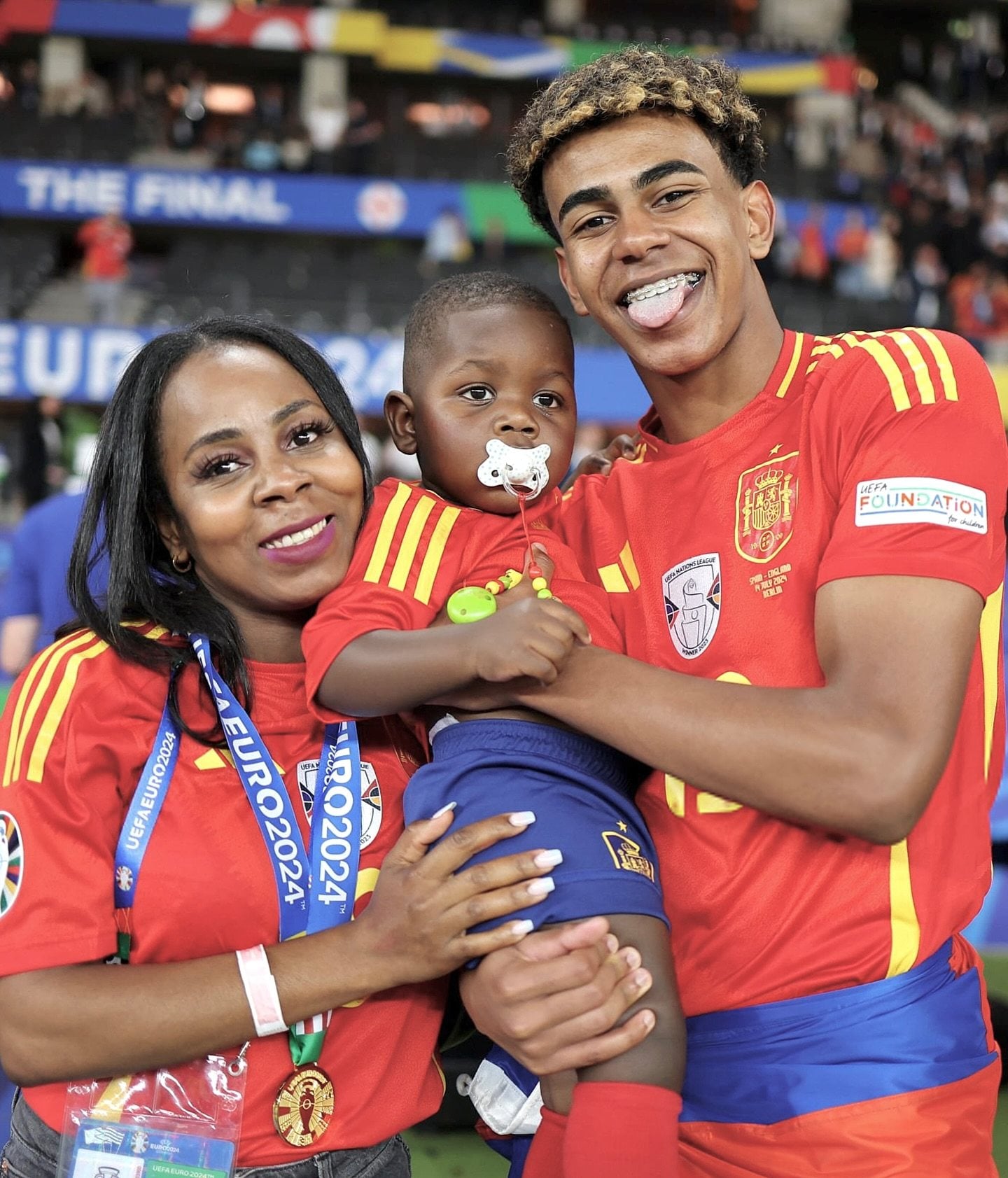 Lamine Yamal with mum Sheila Ebana and brother Keyne, who went viral during the 2026 Fifa World Cup. Photo: @forblaugrana/Instagram