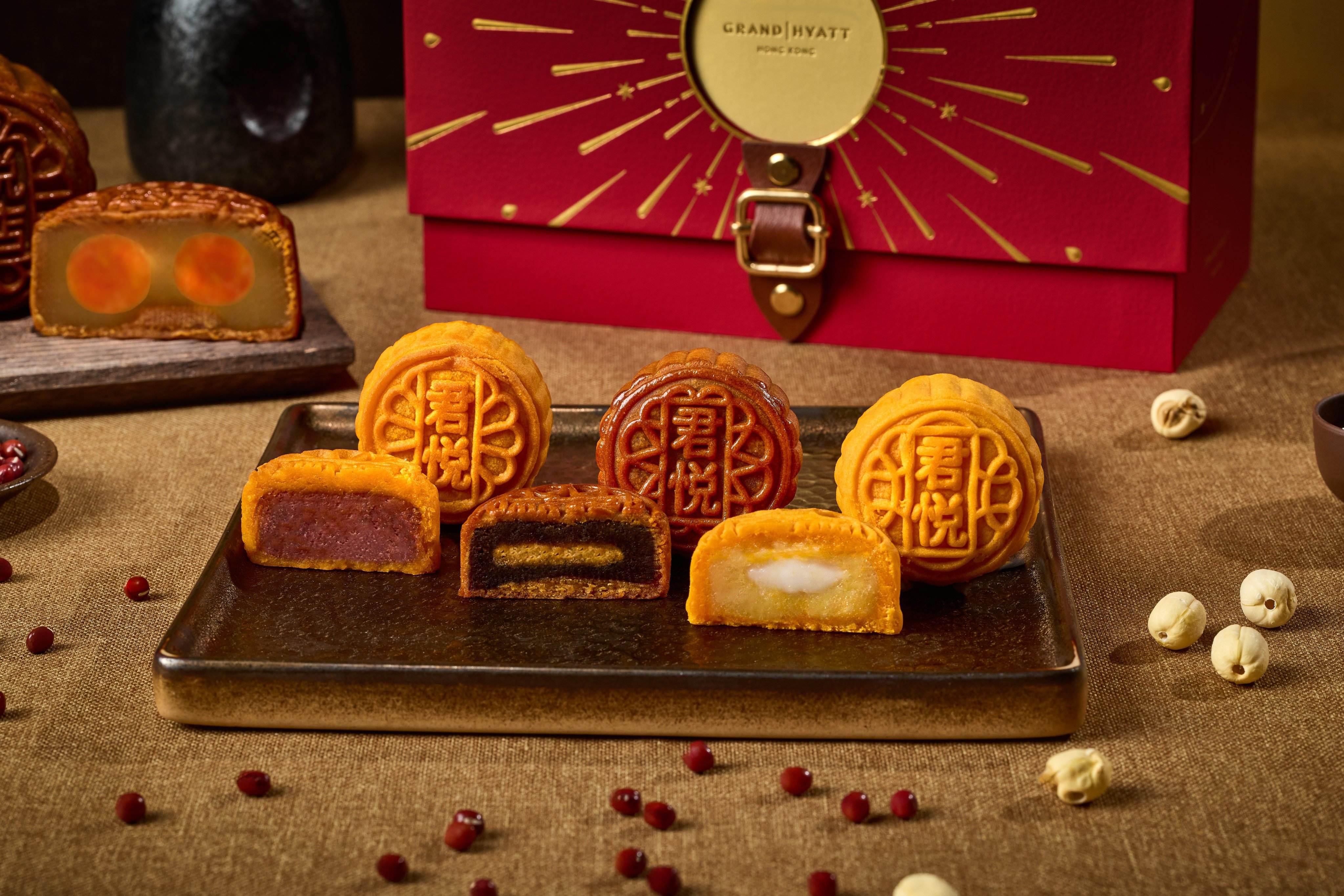 The One Harbour Road Collection Box from Grand Hyatt Hong Kong. The hotel is offering a 30 per cent discount on its boxes of mooncakes until August 2. Photo: Grand Hyatt