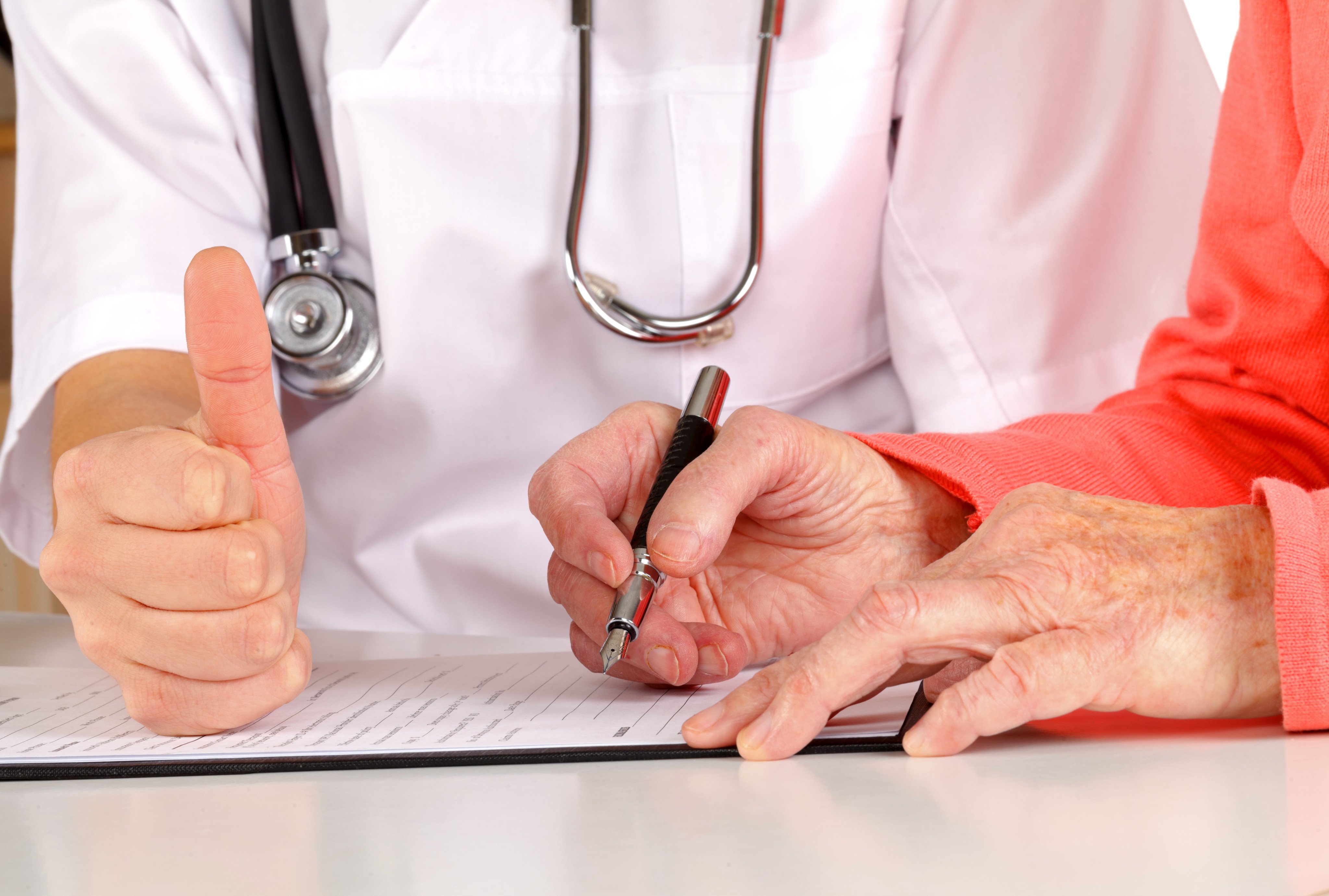 Residents must sign their directives with the help of a doctor. Photo: Getty Images