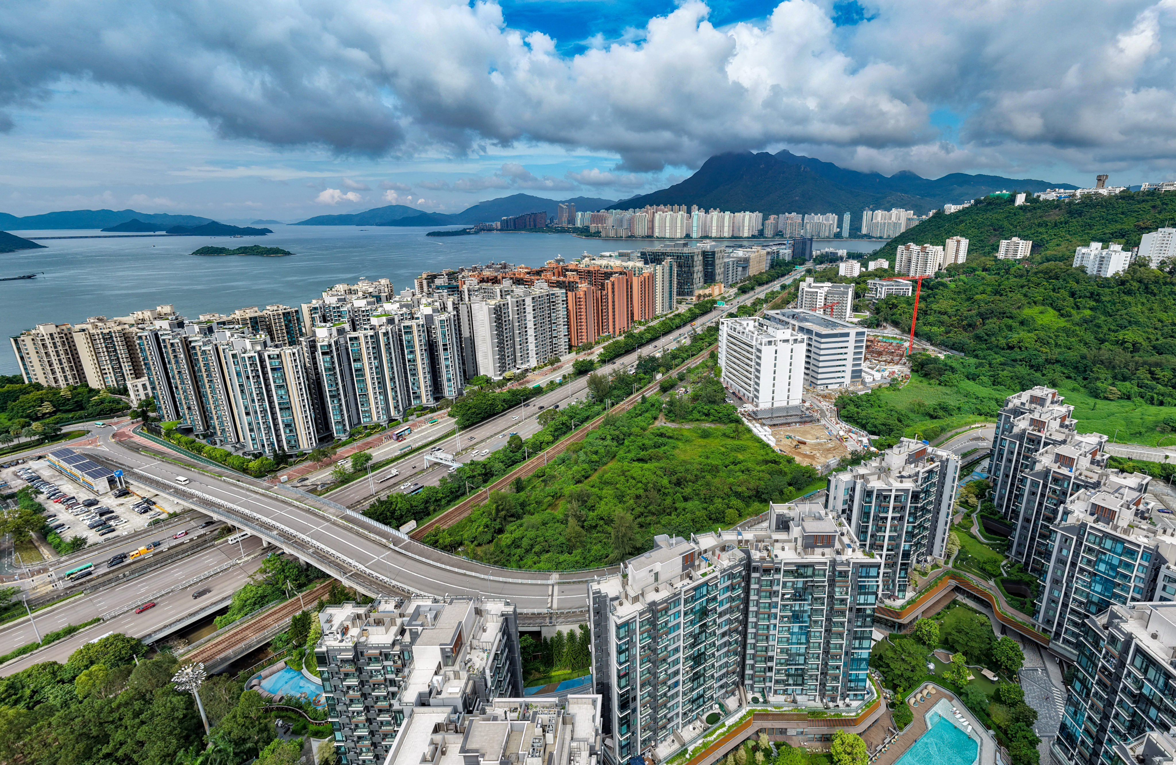 scmp.com - Vivian Au - CUHK earmarks Pak Shek Kok site for new medical building and 10th college