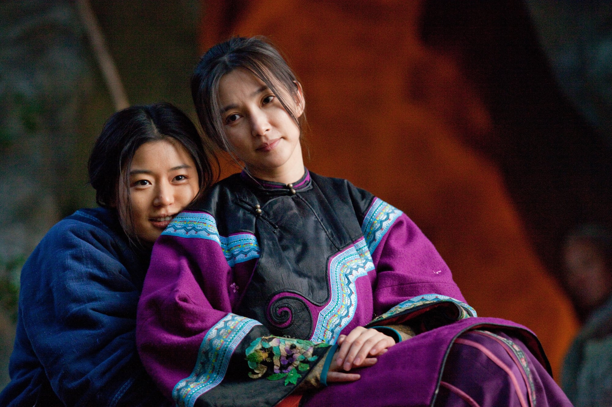 Jun Ji-hyun (left) and Li Bingbing in a still from Snow Flower and the Secret Fan (2011), a film that earned director Wayne Wang some of the worst reviews of his career.