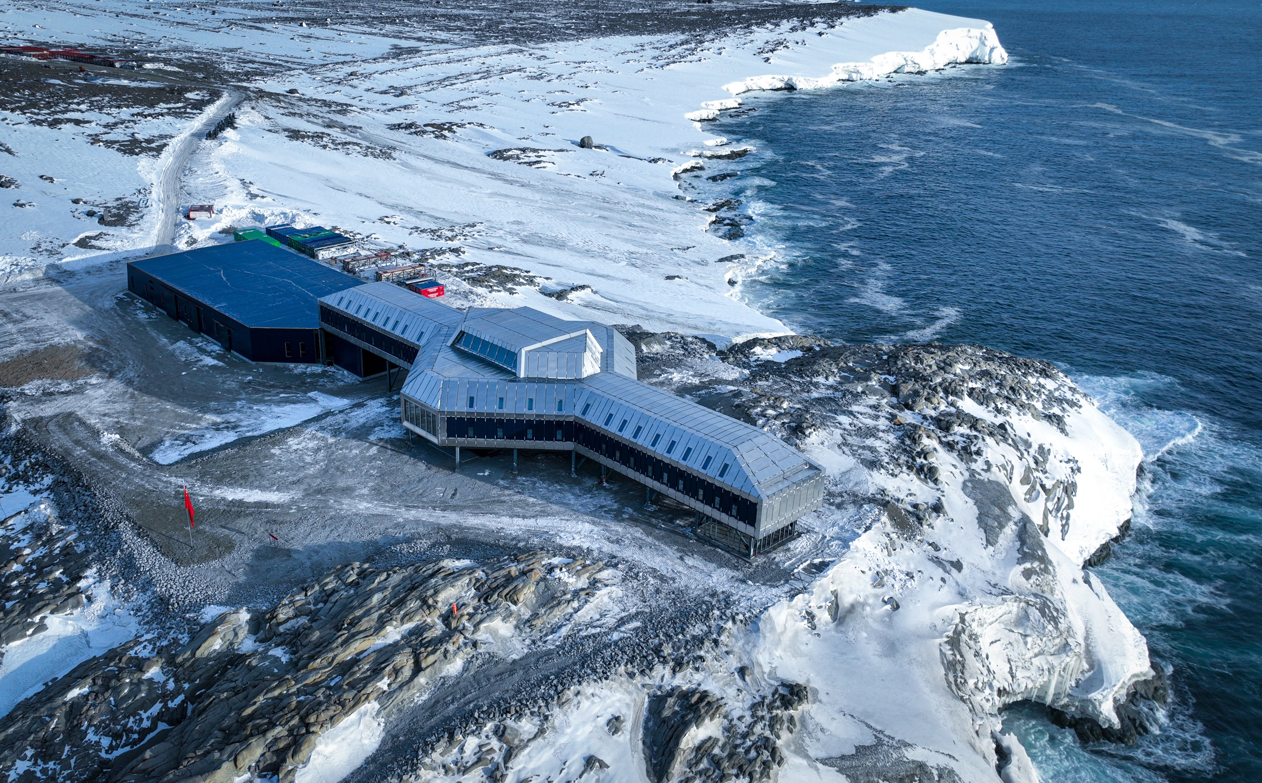 Qinling Station, China’s newest base in Antarctica, is mainly powered by clean energy. Photo: Xinhua