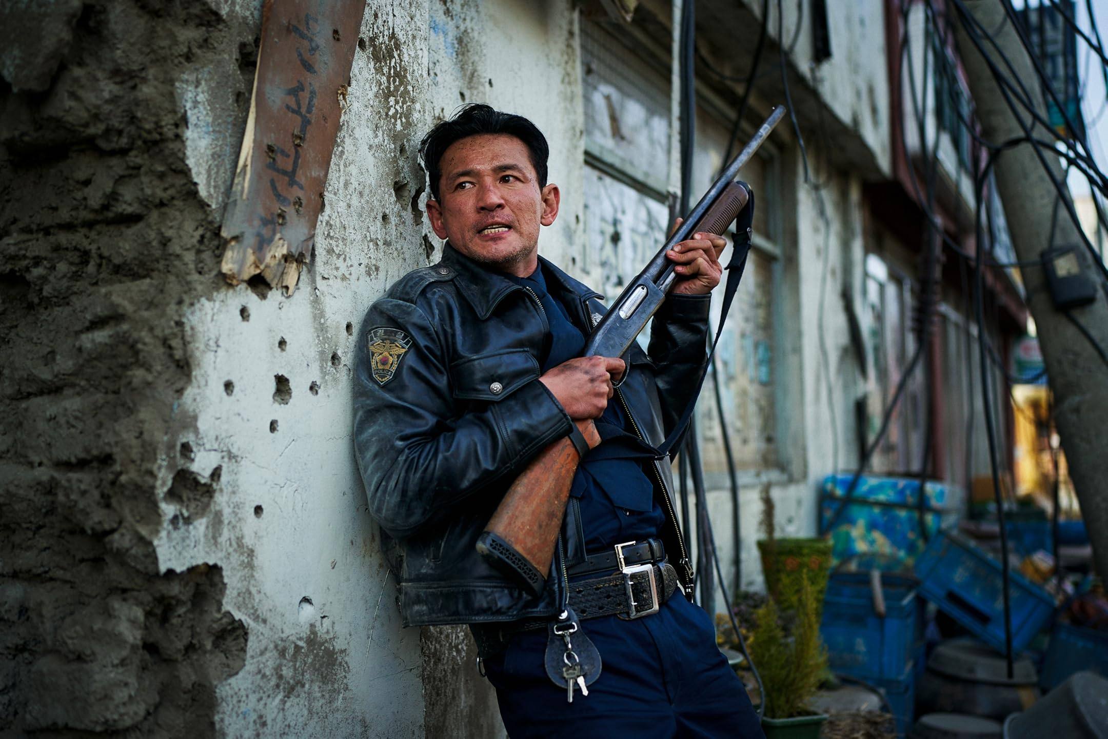 Hwang Jung-min in a still from Hope, one of our picks of features to catch at the 2026 Cine Fan Summer International Film Festival in Hong Kong.
