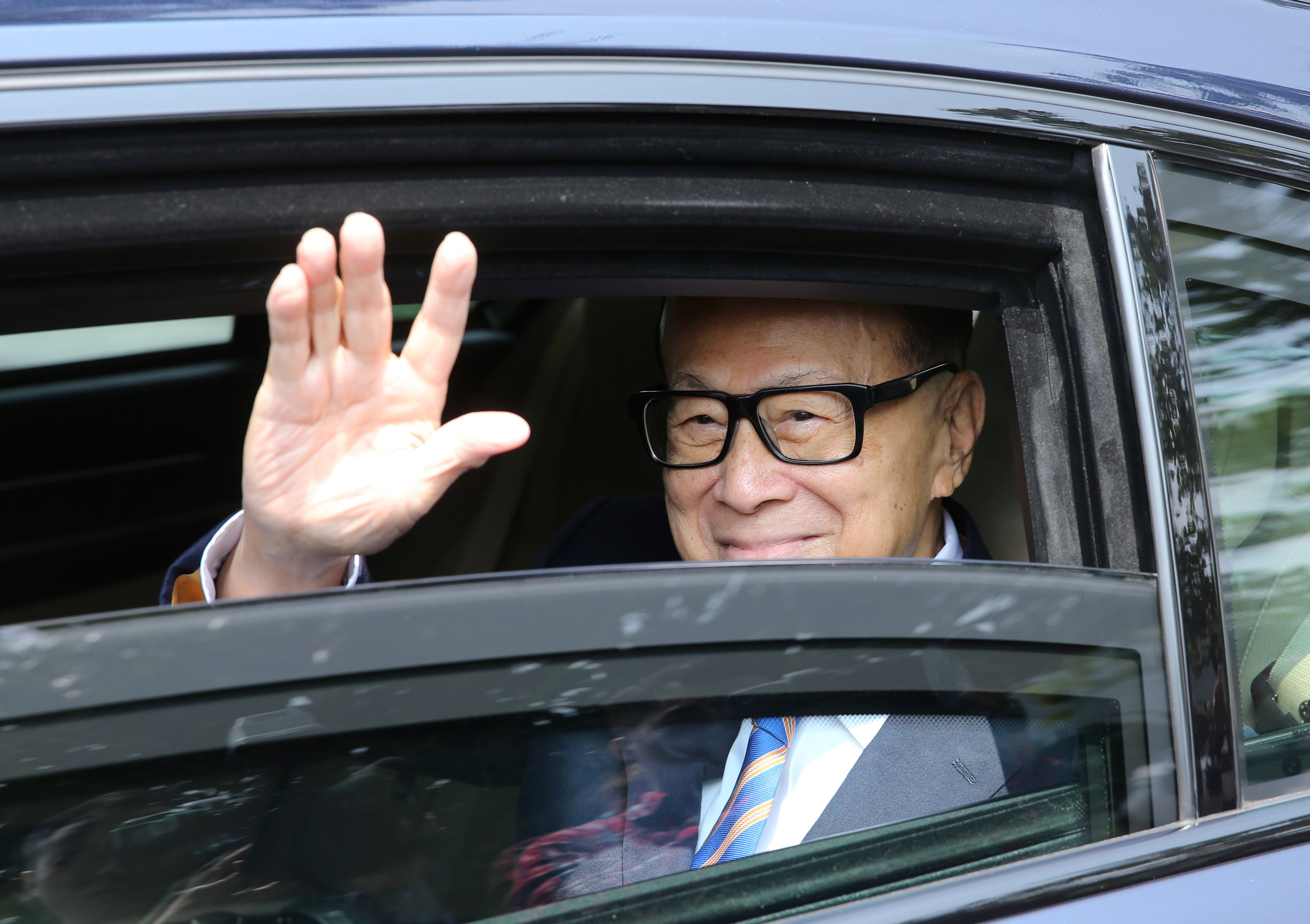 Hong Kong tycoon Li Ka-shing, photographed outside his home in Deep Water Bay in March 2018. Photo: Sam Tsang