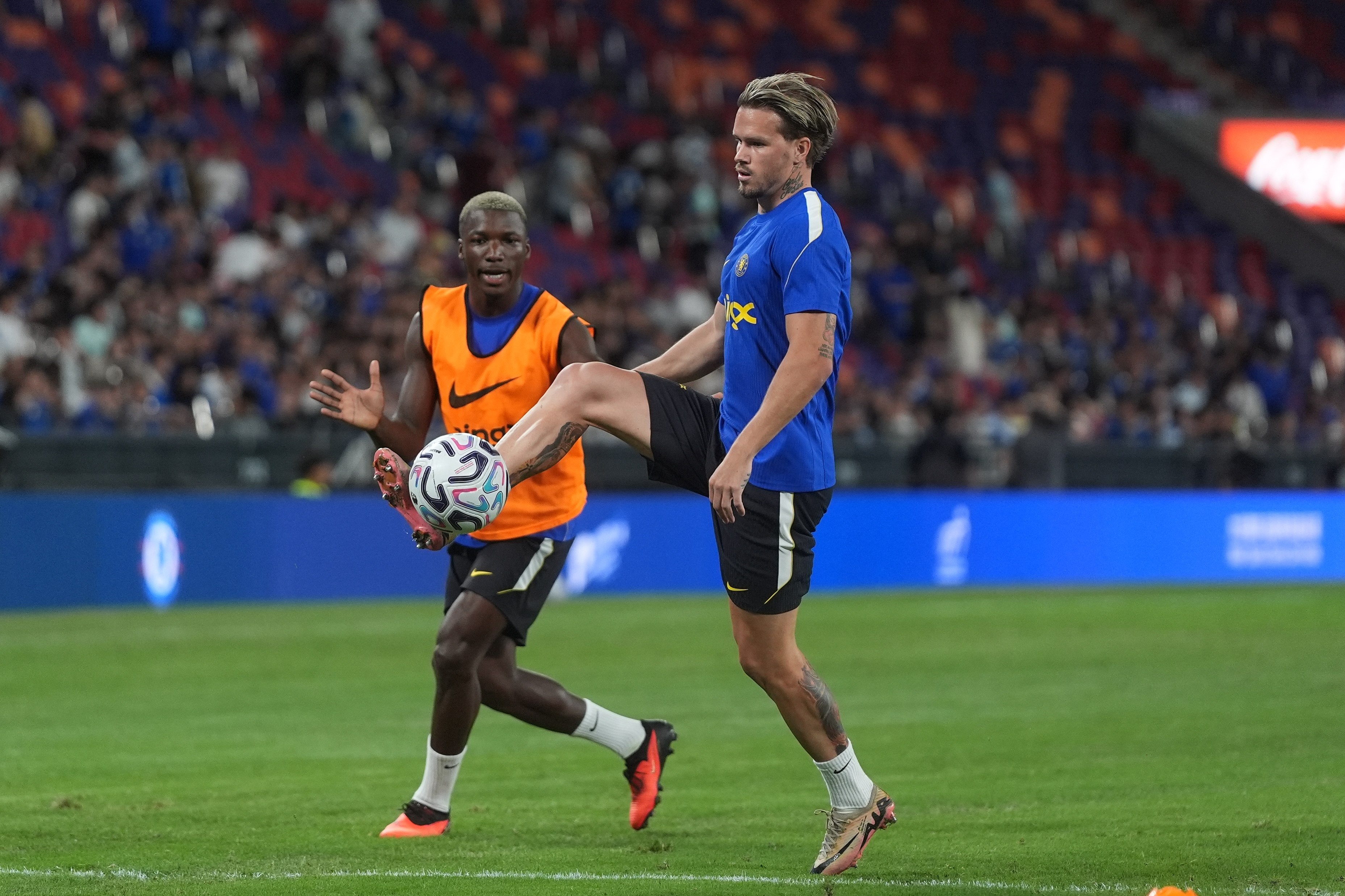 Mykhailo Mudryk (right) and Moises Caicedo during Chelsea open training on Tuesday ahead of their Hong Kong Football Festival match against Juventus. Photo: Elson Li