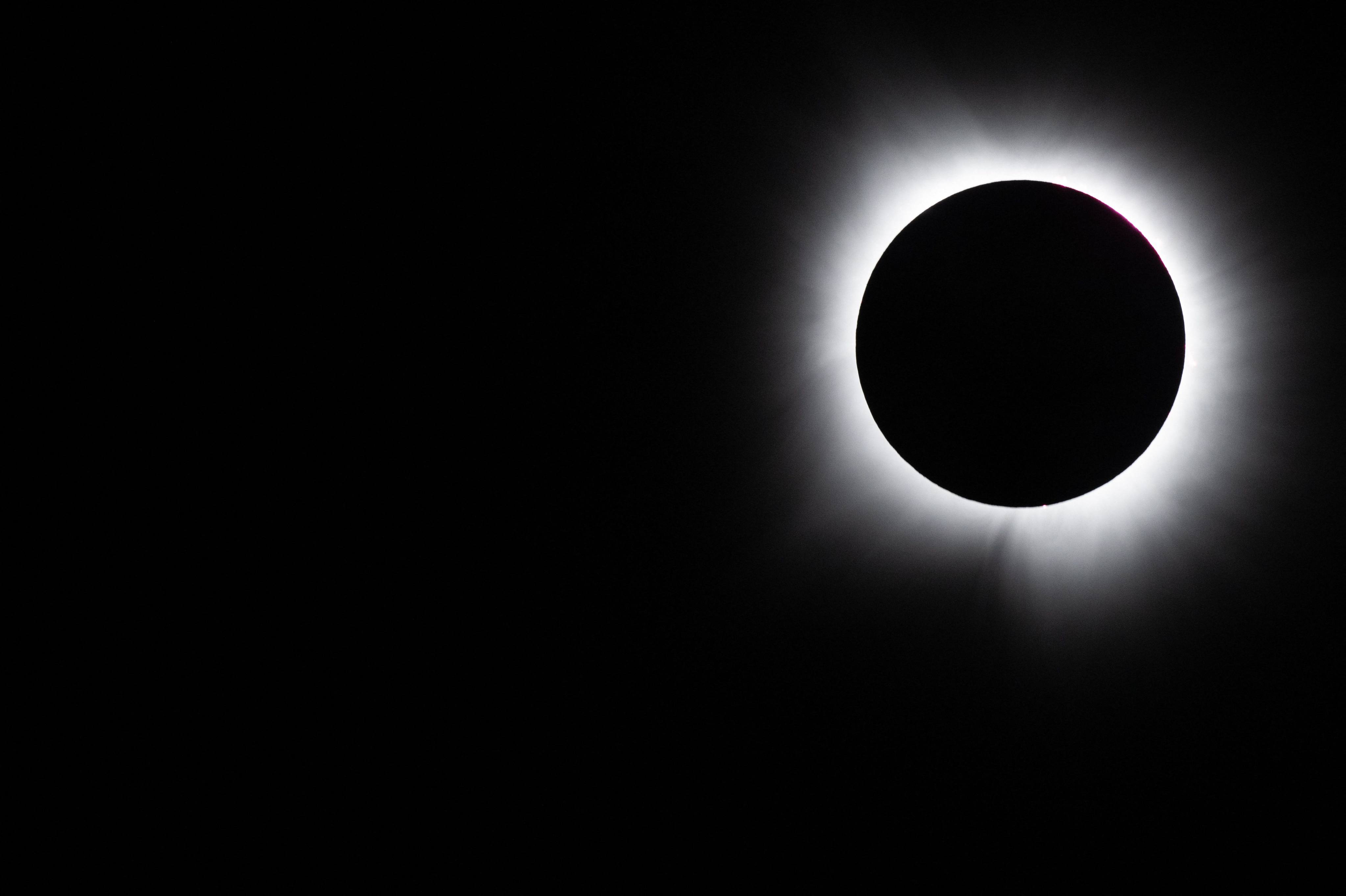 The moon fully passes over the sun’s horizon during a Total solar eclipse on April 08, 2024 in Brady, Texas. Photo: AFP