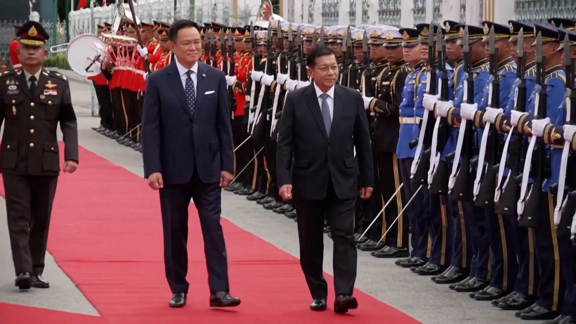 Myanmar’s president meets Thai PM