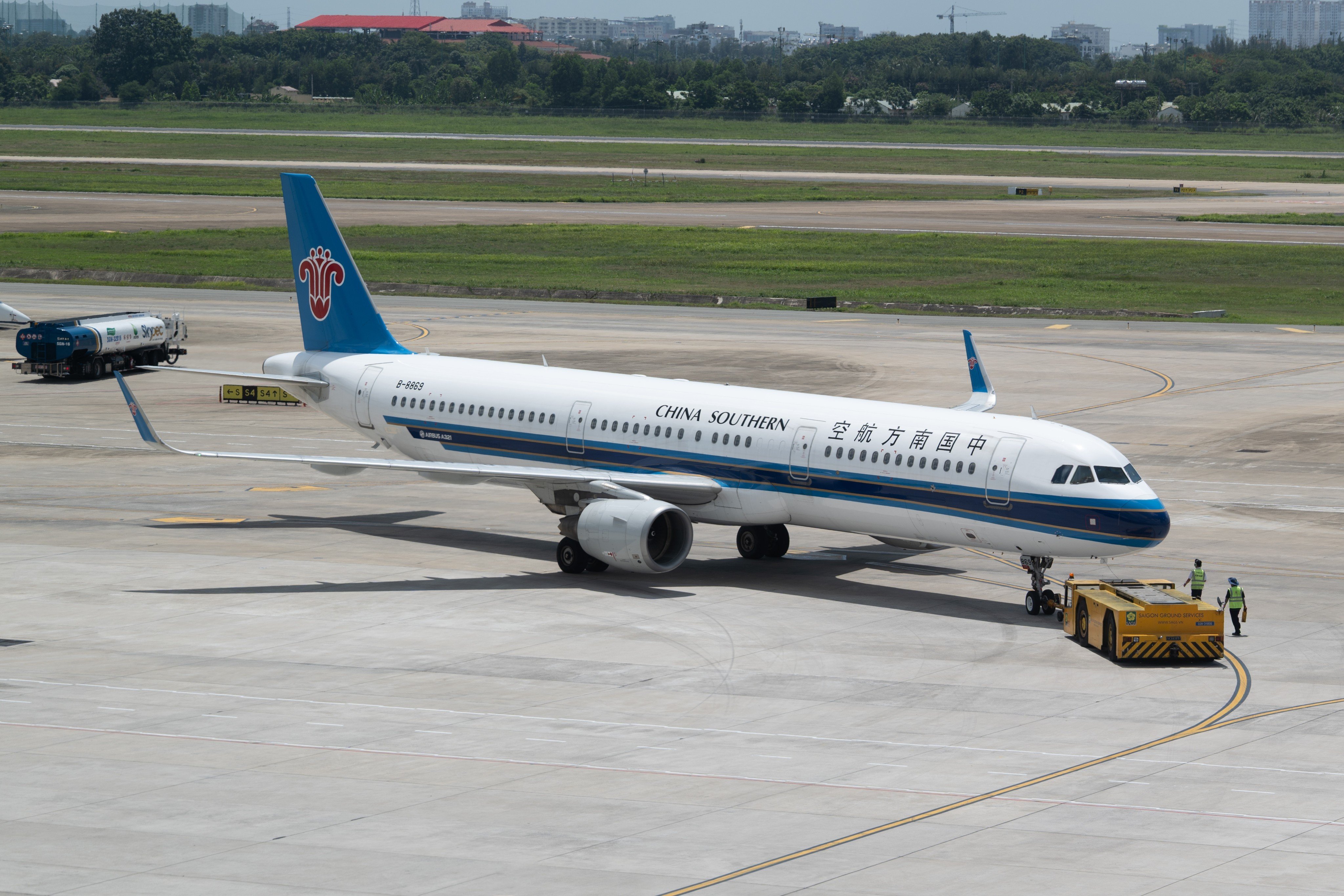 A China Southern Airlines Airbus A321 at Kuala Lumpur International Airport, Malaysia, on July 22. Photo: Shutterstock