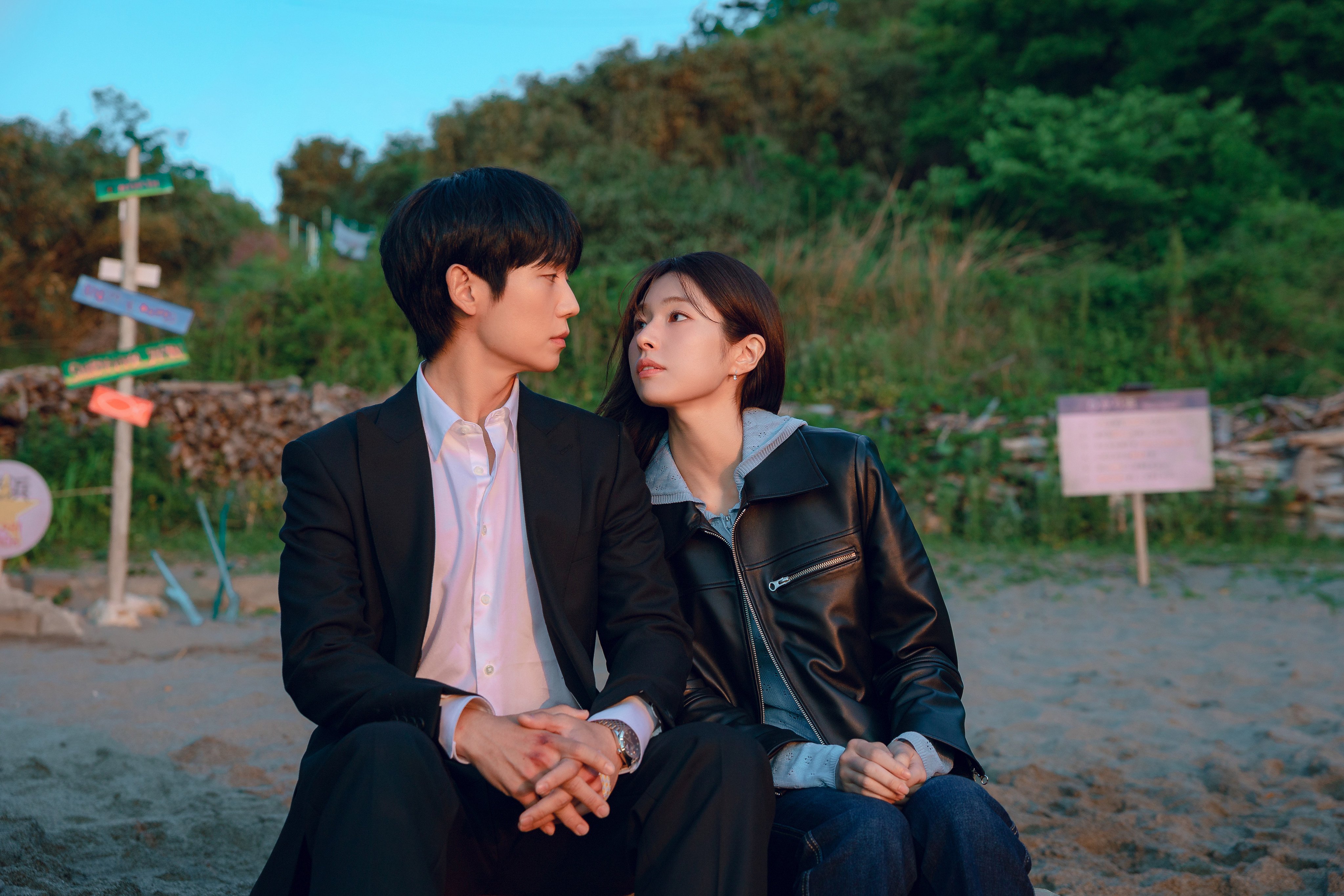 South Korean actors Jung Hae-in (left) and Ha Young in a still from Netflix’s “Our Sticky Love”. Photo: Netflix