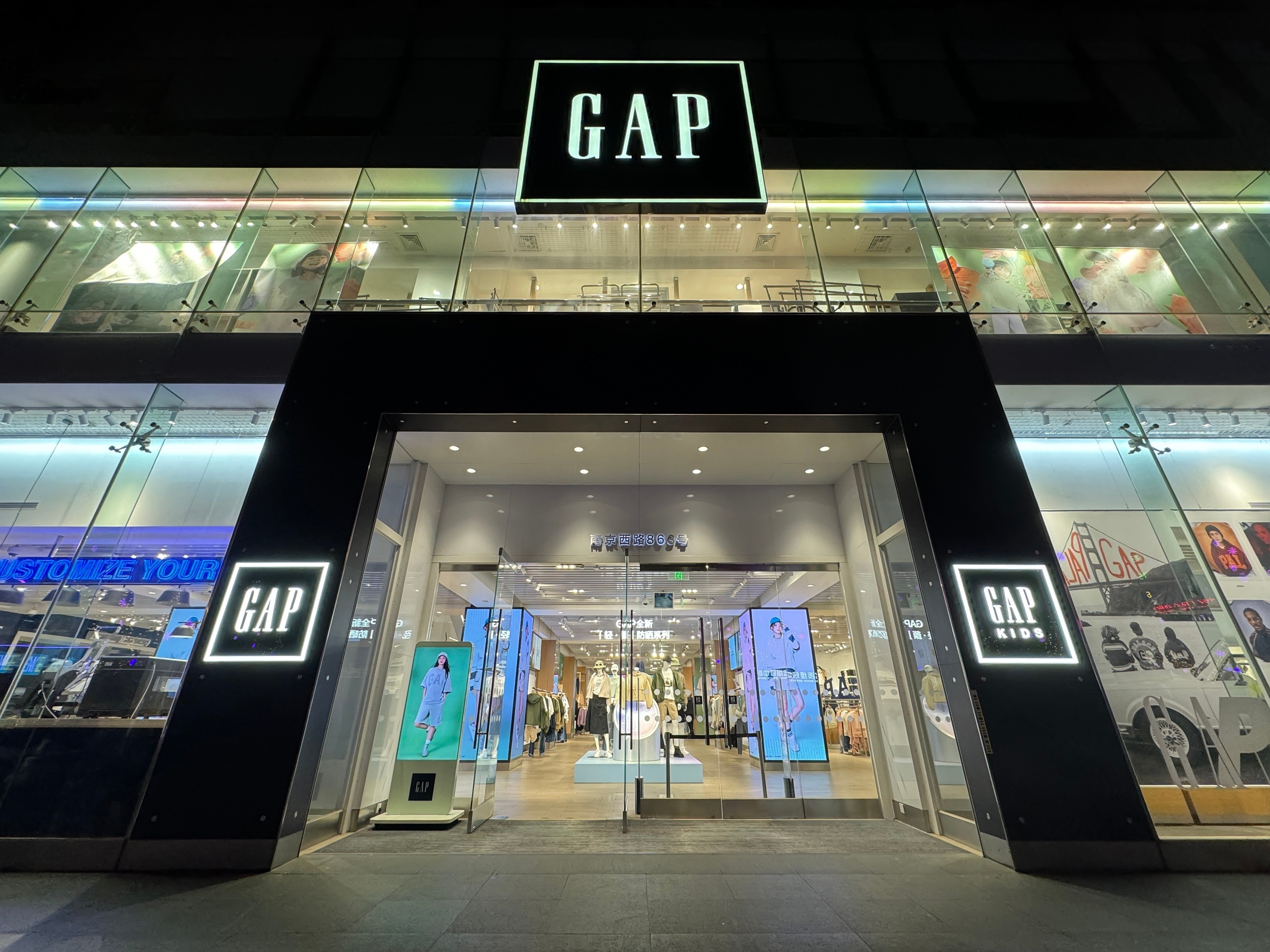 scmp.com - Zhu Wenqian - Gap bucks retail headwinds with massive China expansion amid localisation drive