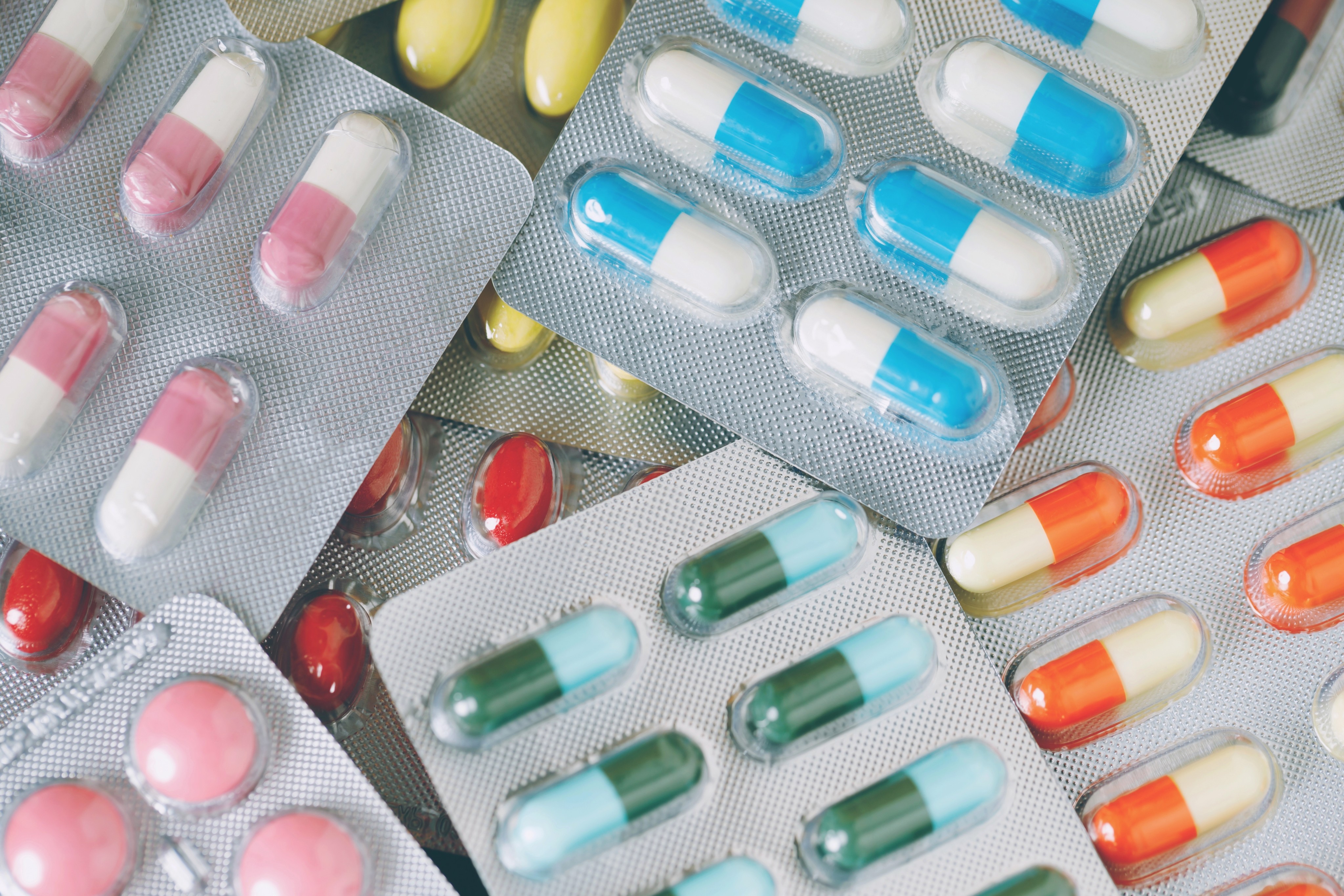 More children around the world are becoming resistant to antibiotics. This happens when bacteria evolve, and antibiotic treatment no longer works. Photo: Shutterstock