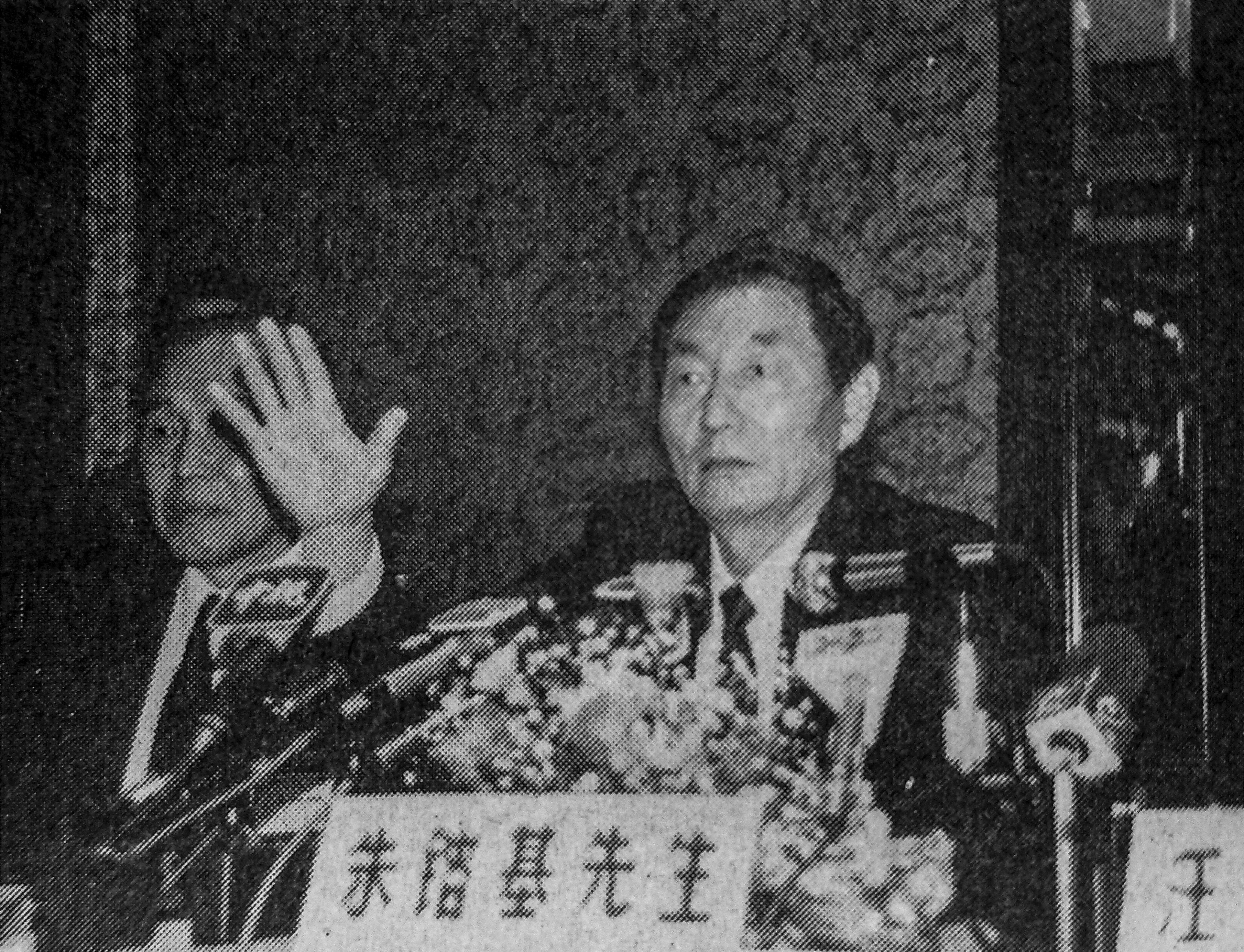 Then Shanghai mayor Zhu Rongji addresses a press conference during a visit to Hong Kong on June 12, 1990. Photo: SCMP