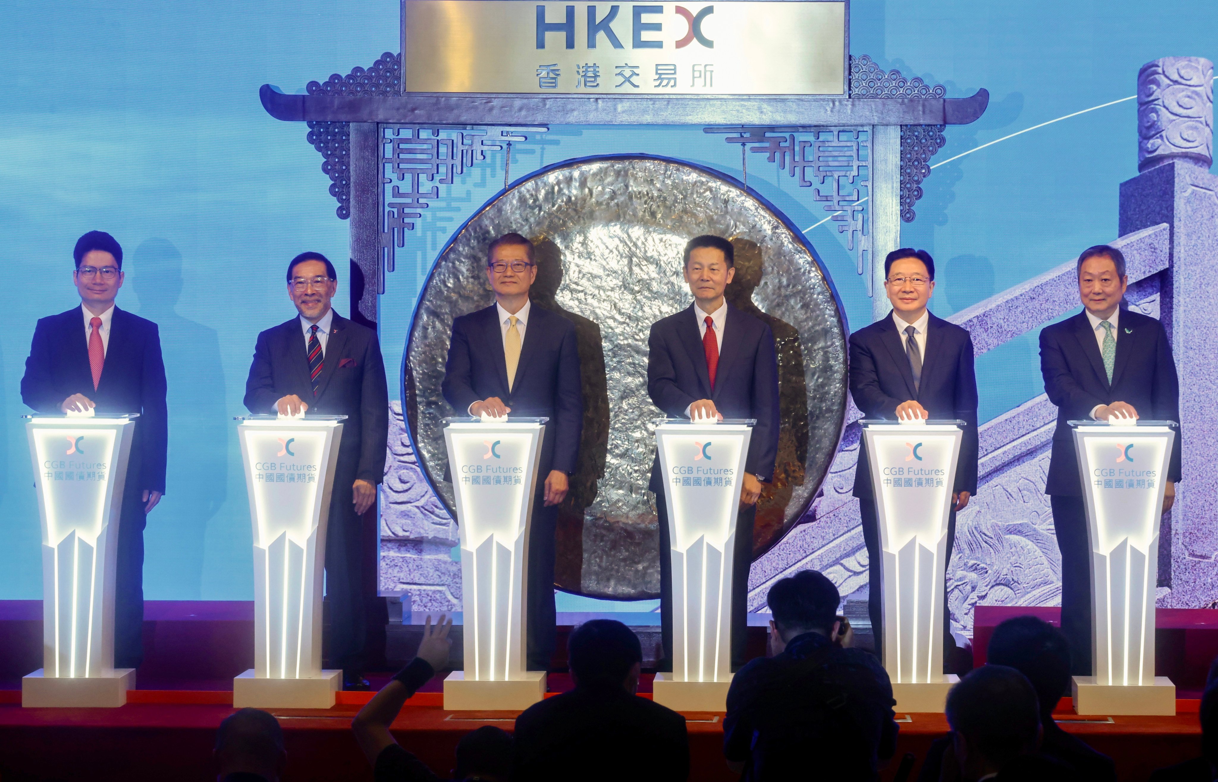 The August 3 launch of the first offshore Chinese bond futures contract represents a critical upgrade of Hong Kong’s financial role under Beijing's national blueprint. Photo: Jonathan Wong