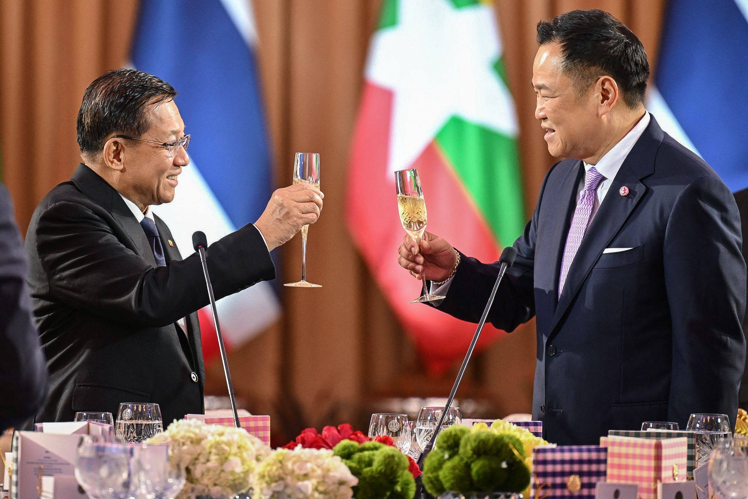 Myanmar’s President Min Aung Hlaing (left) and Thailand’s Prime Minister Anutin Charnvirakul make a toast during an official dinner at Government House in Bangkok on August 6. Photo: Royal Thai government/AFP