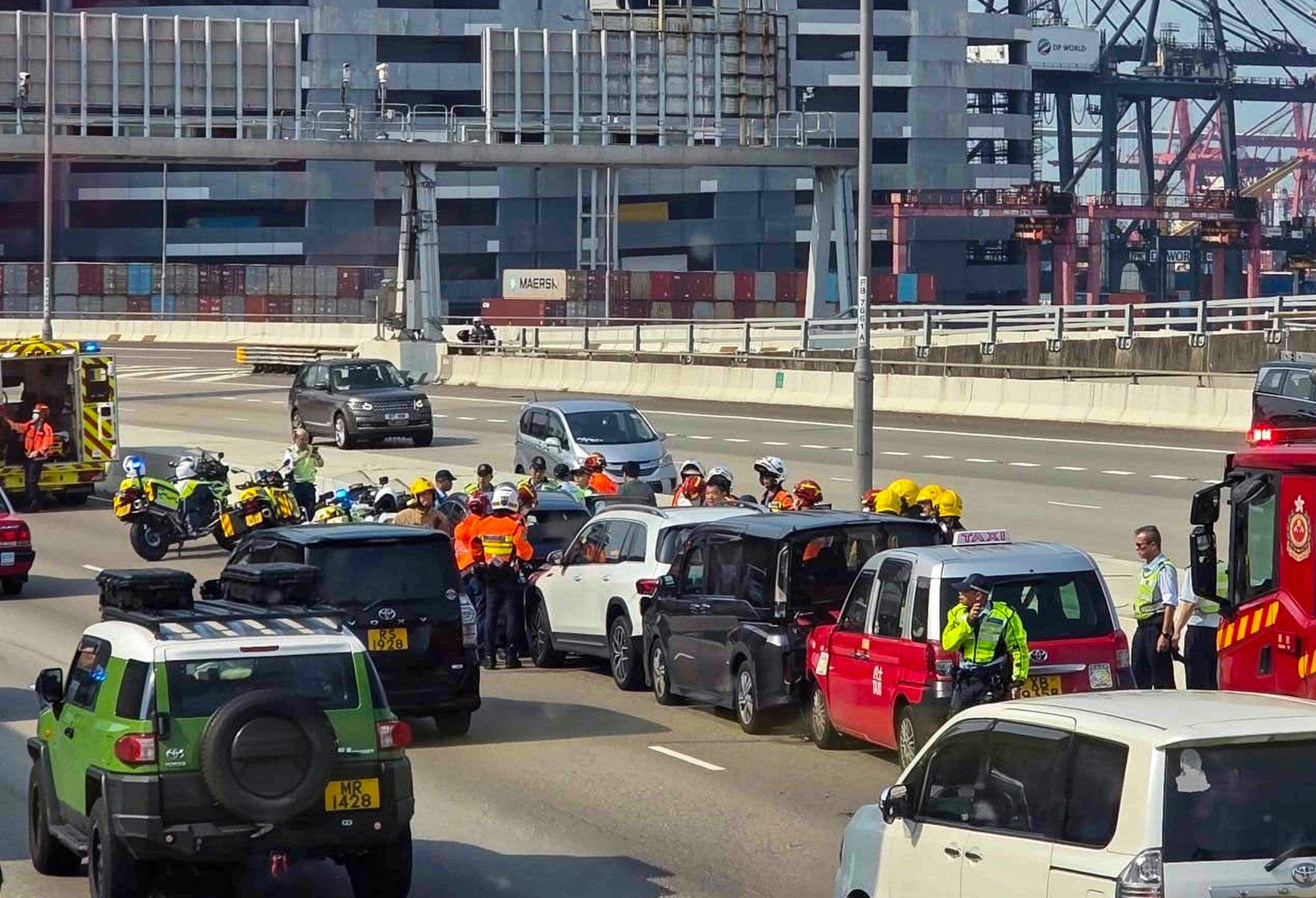 A taxi and three private cars crashed on Tsing Kwai Highway on Monday. Photo: Handout