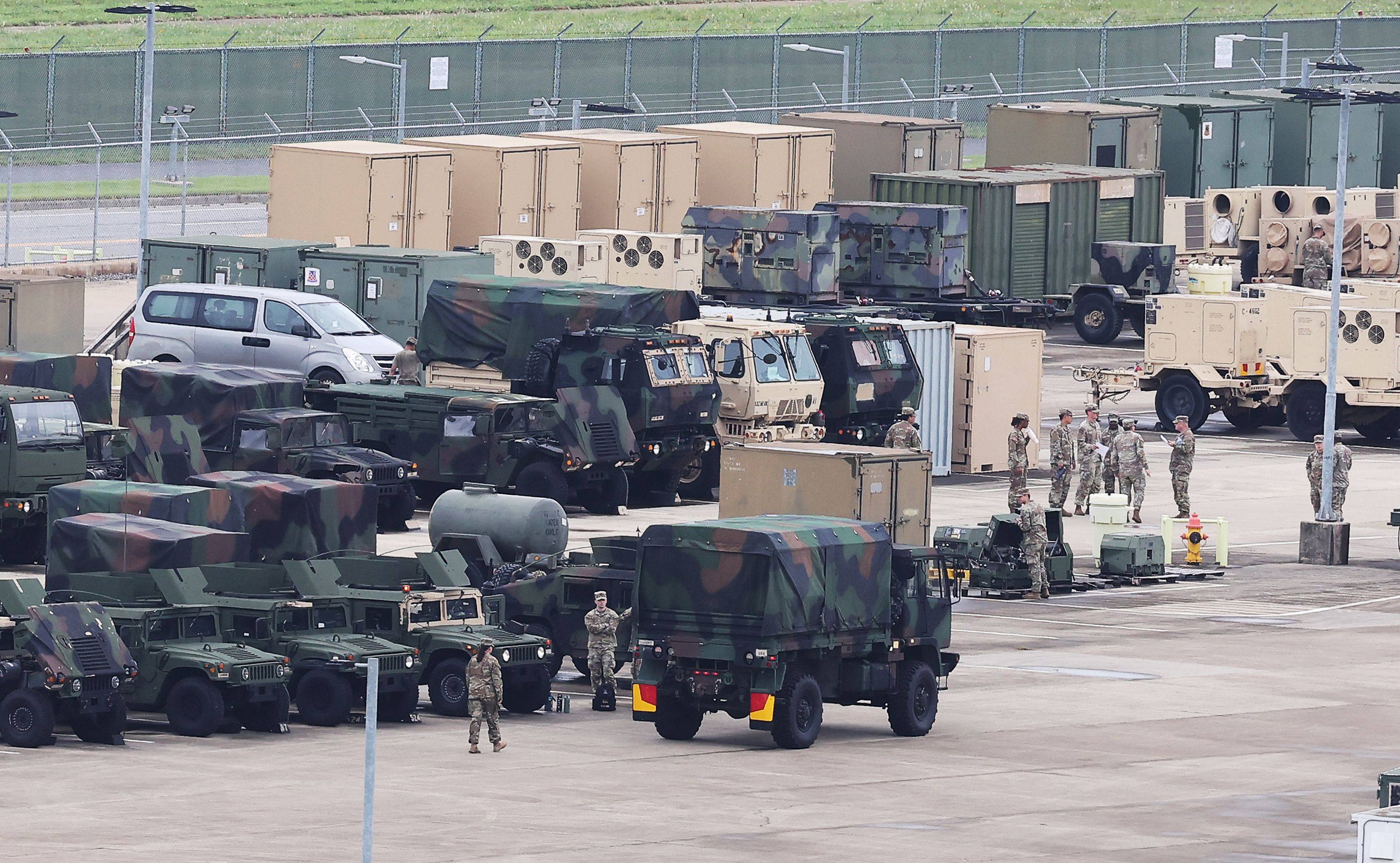 US soldiers seen near military vehicles at Camp Humphreys in Pyeongtaek on Monday as a  joint military drill between South Korea and the US kicks off. Photo: AFP