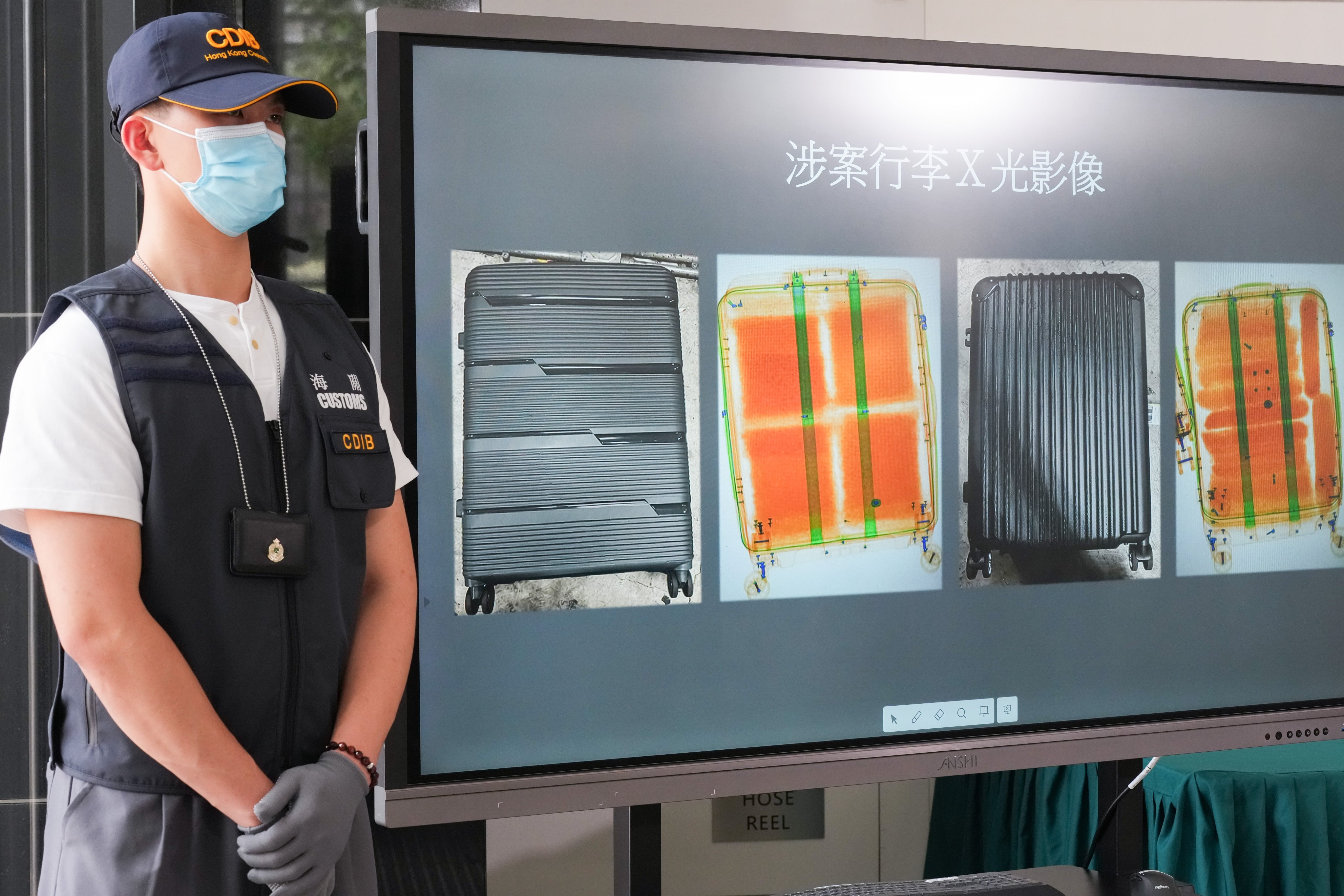 X-ray scans showed that the luggage contained not personal items but suspicious images of uniform parcels tightly packed inside the suitcases. Photo: Jelly Tse