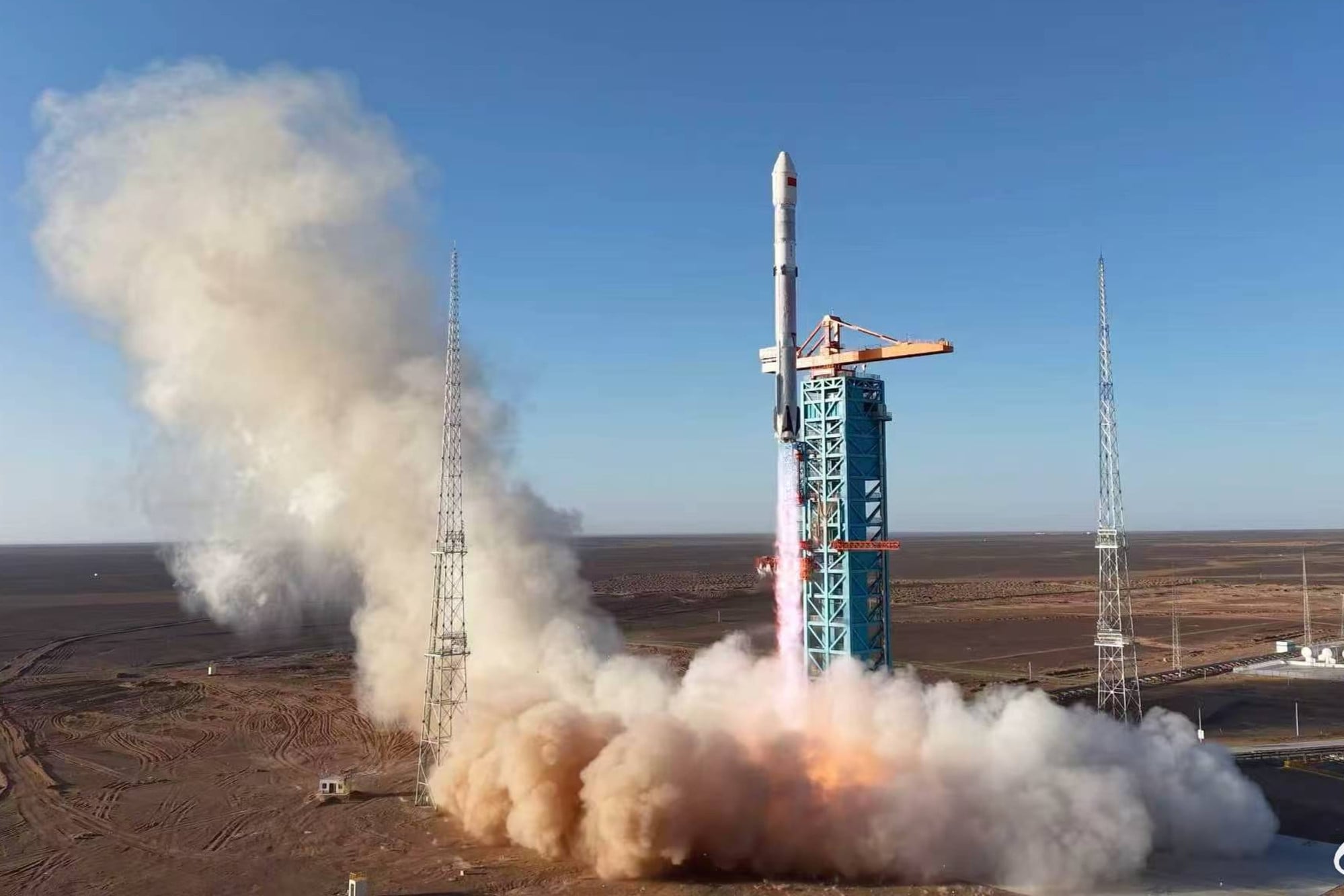 The successful mission makes Zhuque-3 China’s first commercial rocket to both reach orbit and have its first stage recovered. Photo: CCTV The successful mission makes Zhuque-3 China’s first commercial rocket to both reach orbit and have its first stage recovered. Photo: CCTV