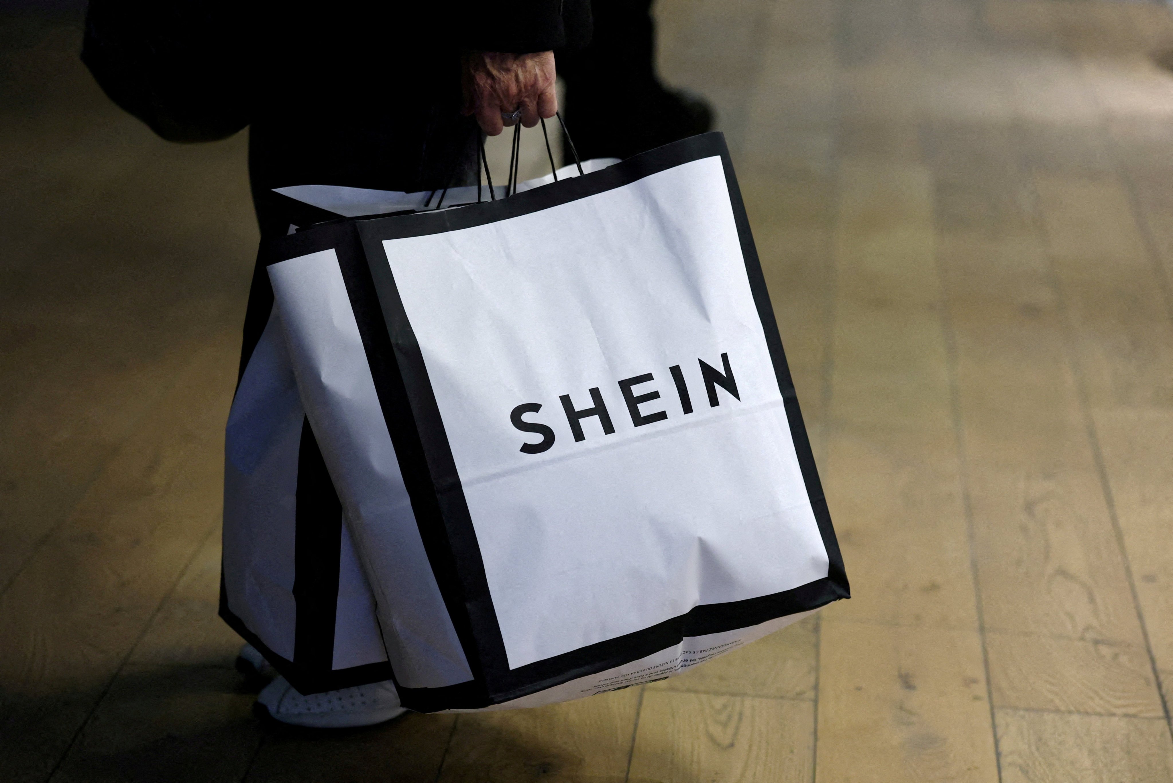 scmp.com - Zoe SL Chan - Shein pushes back Hong Kong debut to September amid delayed orders: sources