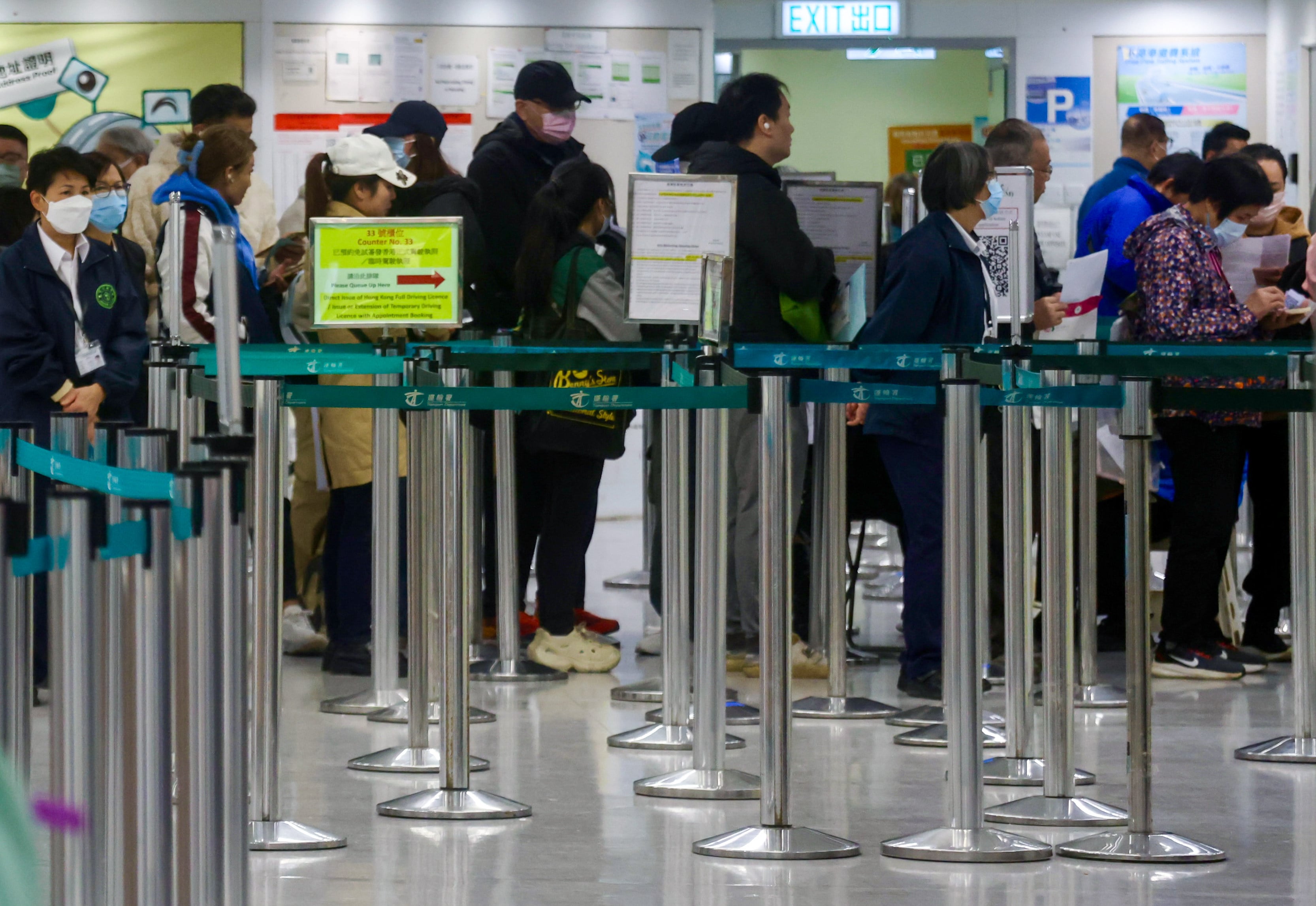 Hong Kong drivers will be able to renew their vehicle licences within one day by year-end. Photo: Jonathan Wong