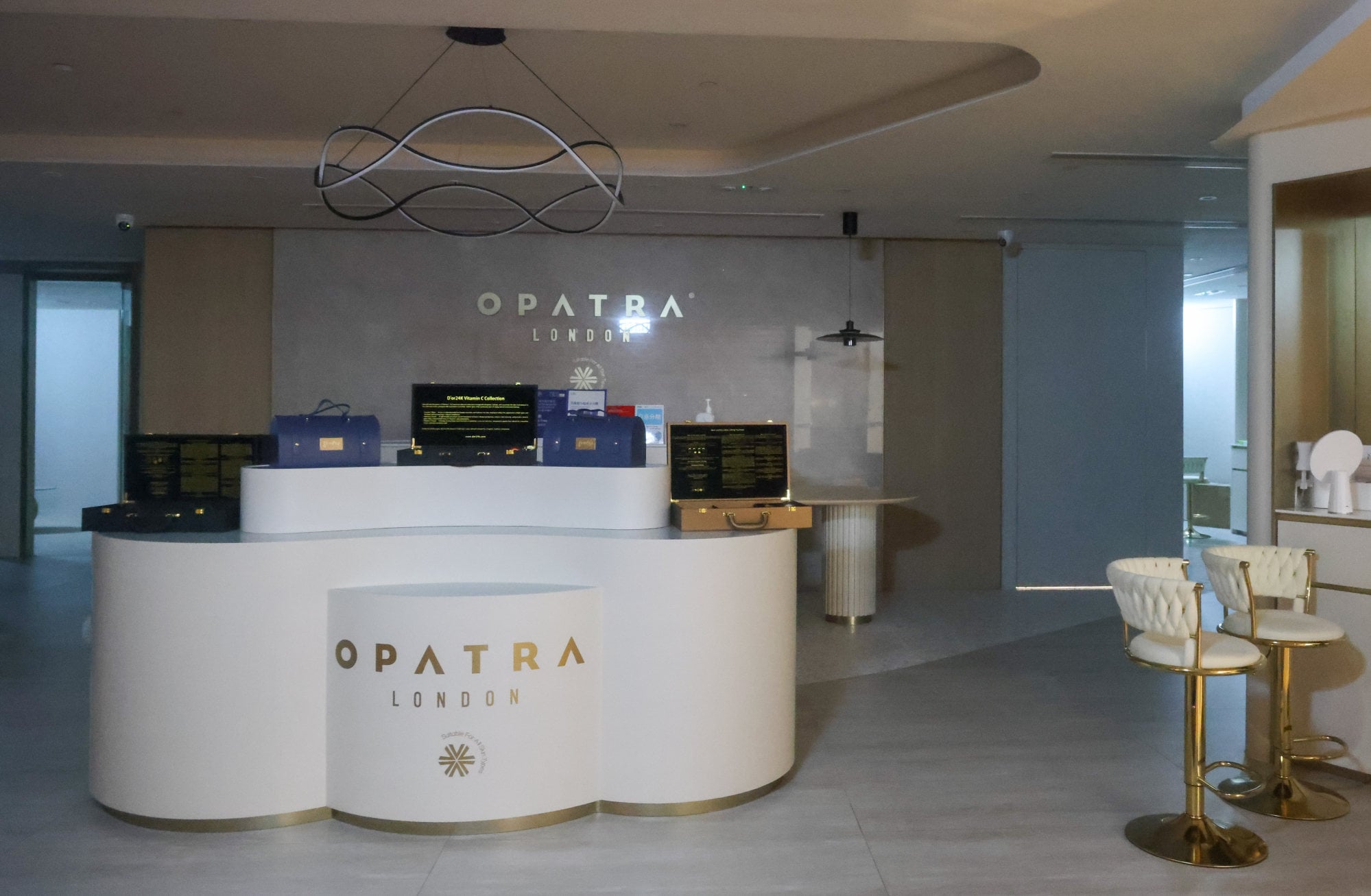 The Opatra London outlet on Russell Street in Causeway Bay has been shut. Photo: Nora Tam The Opatra London outlet on Russell Street in Causeway Bay has been shut. Photo: Nora Tam