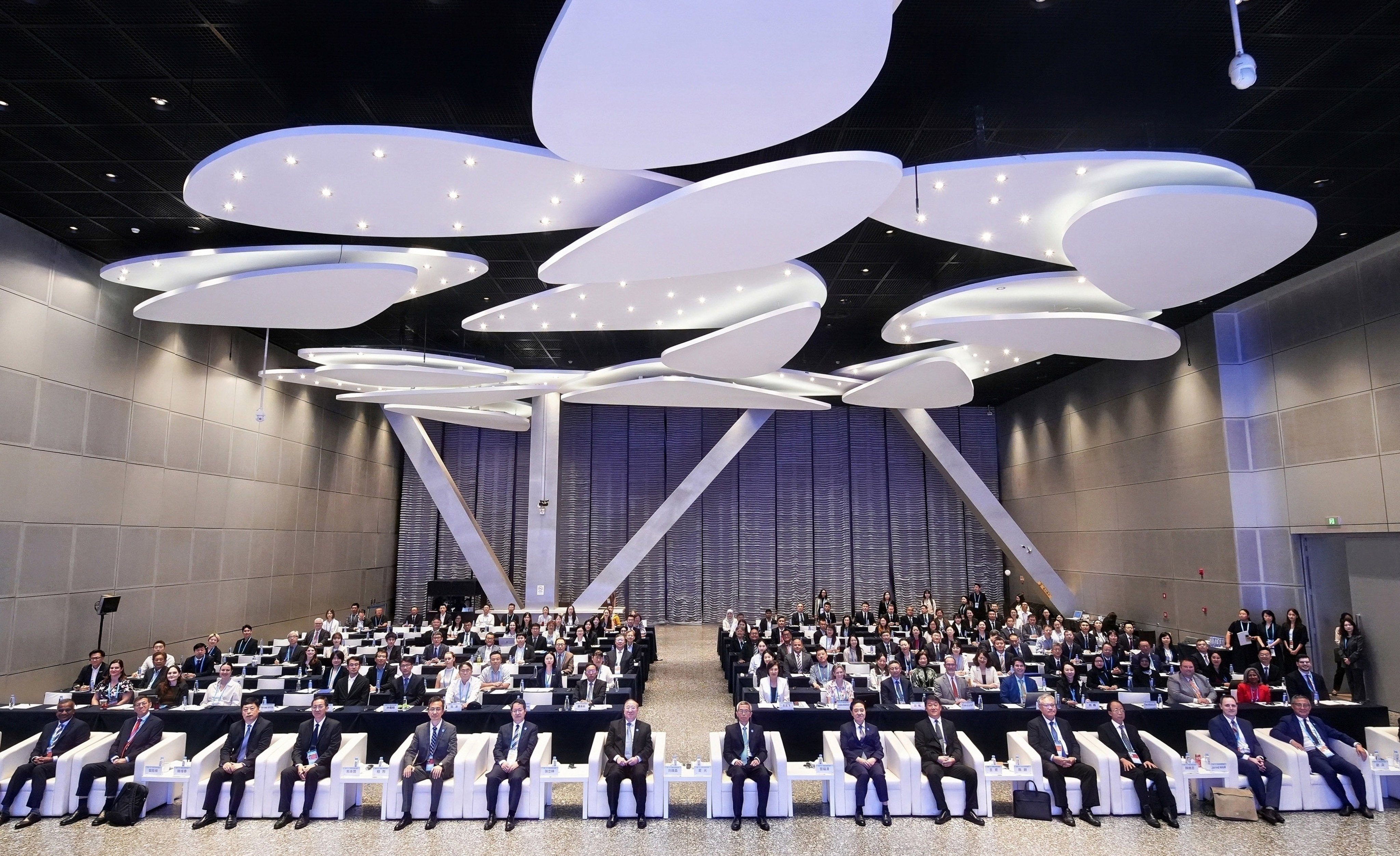 Thousands of officials are attending the Apac talks in Dalian. Photo:  National Food and Strategic Reserves Administration