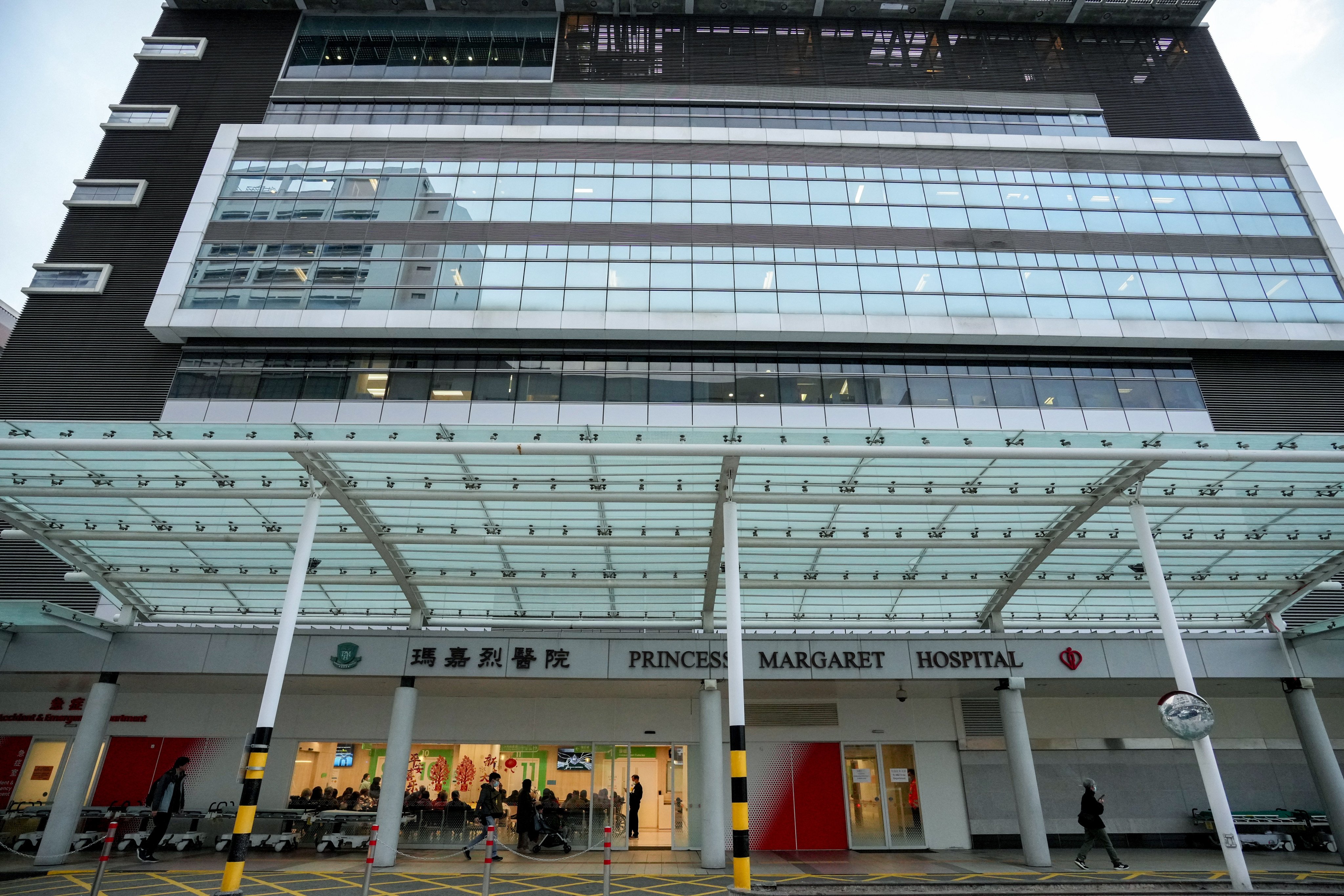 An elderly man has sustained injuries to his arms and legs and was taken to Princess Margaret Hospital. Photo: May Tse