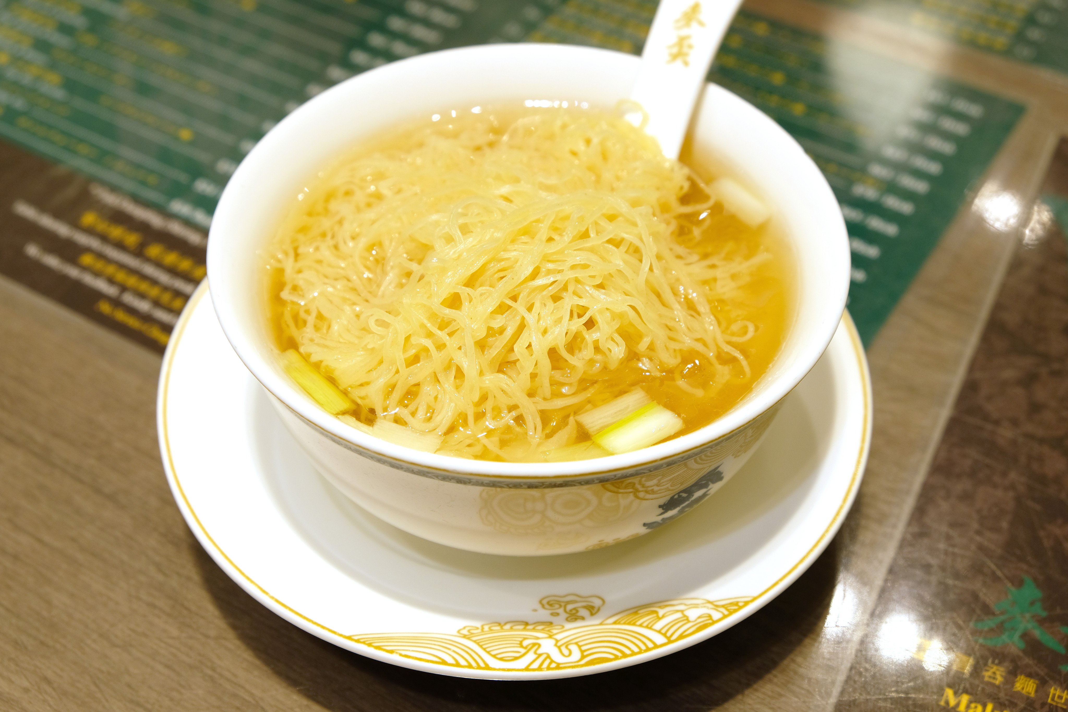 [Shutterstock] Hong Kong noodle. Mak’s Noodle (麥奀雲吞麵世家) is a traditional Cantonese restaurant in Central, Hong Kong, specialising in wonton noodles. Photo: Shutterstock Images
Asset id: 1397005943