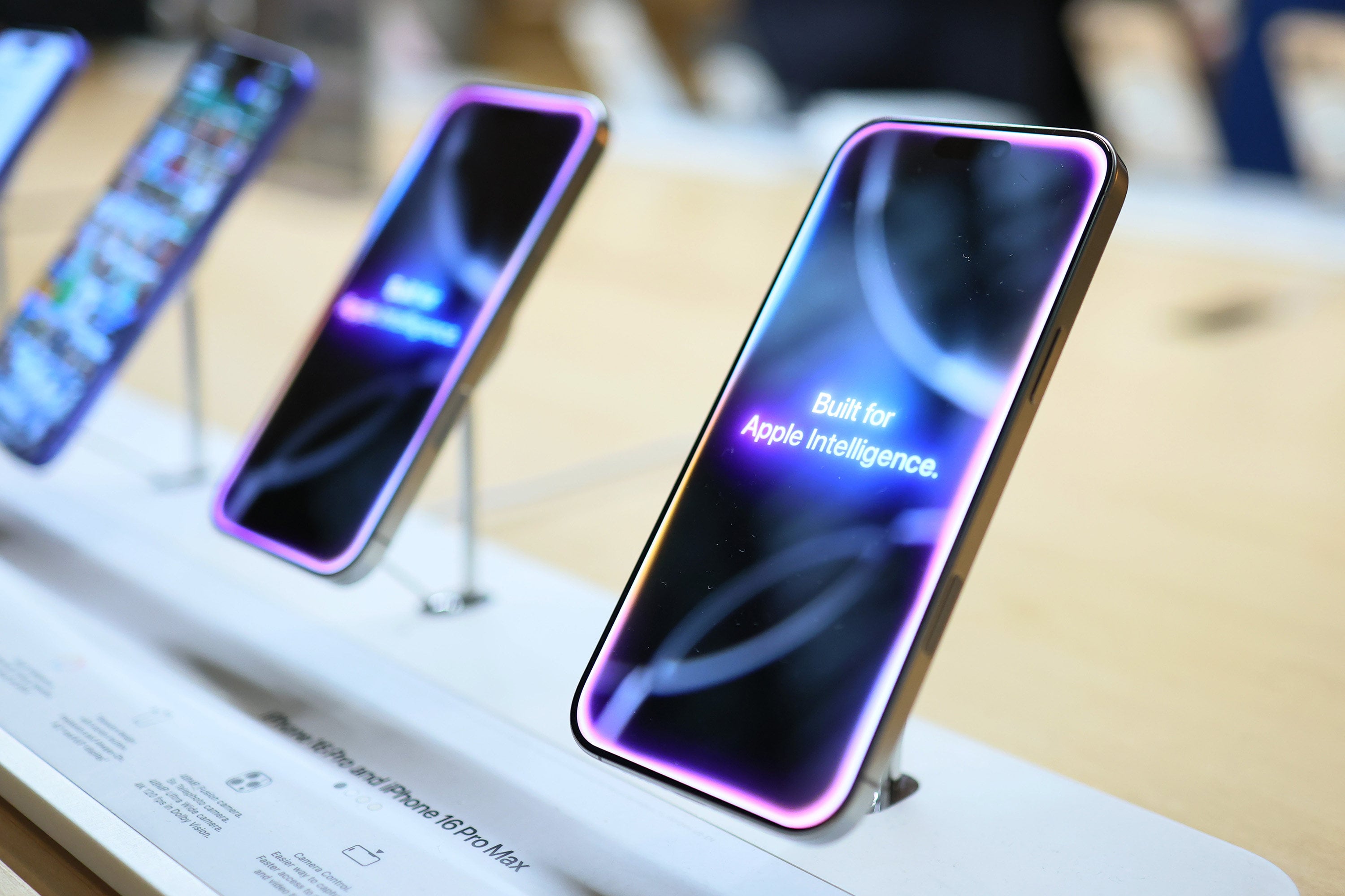 iPhone 16 handsets on display at an Apple store in New York City, April 4, 2025. Photo: Getty Images/TNS