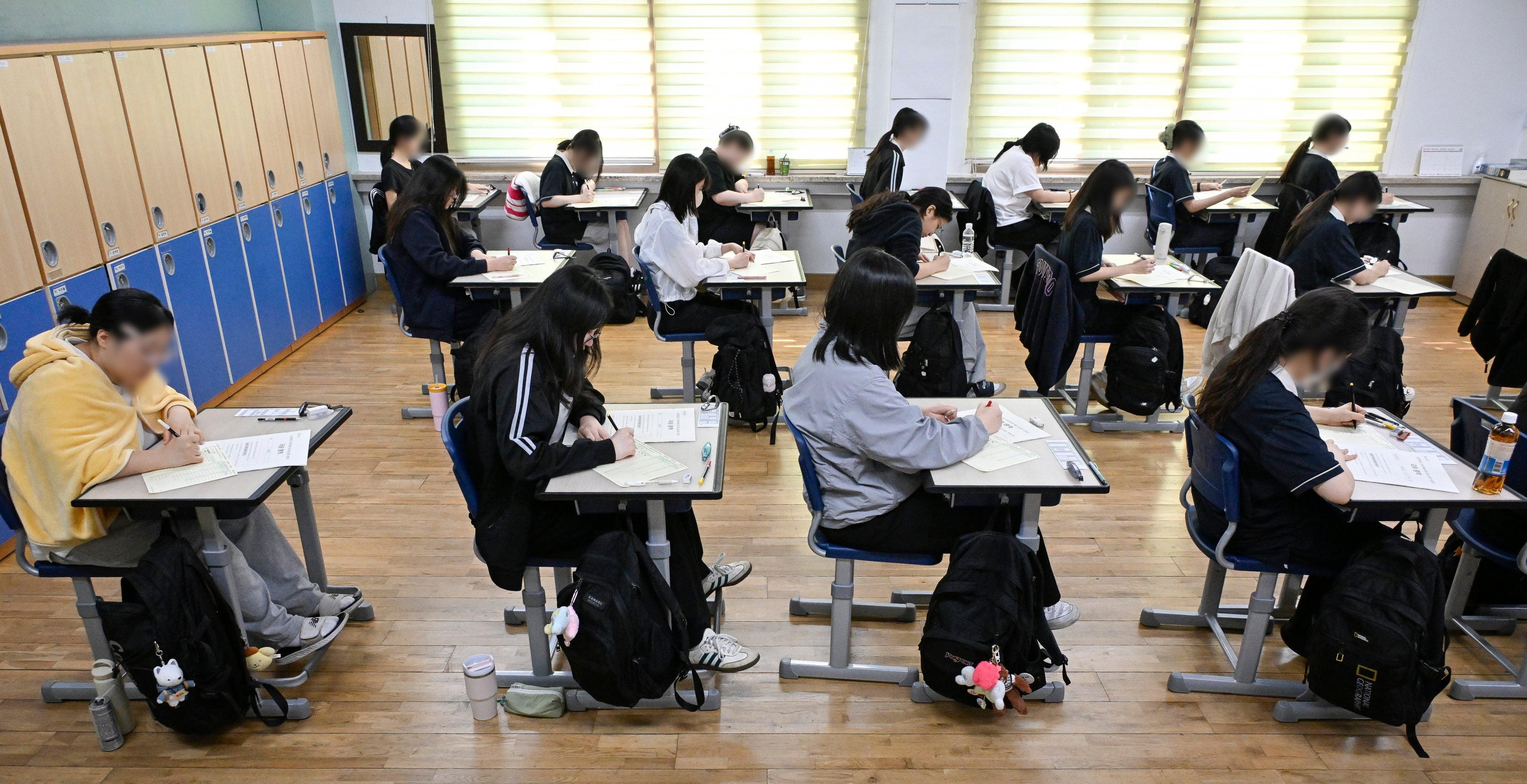 Seniors sit for a nationwide mock test on their scholastic abilities at a classroom of a high school in Seoul last year. Photo: EPA-EFE