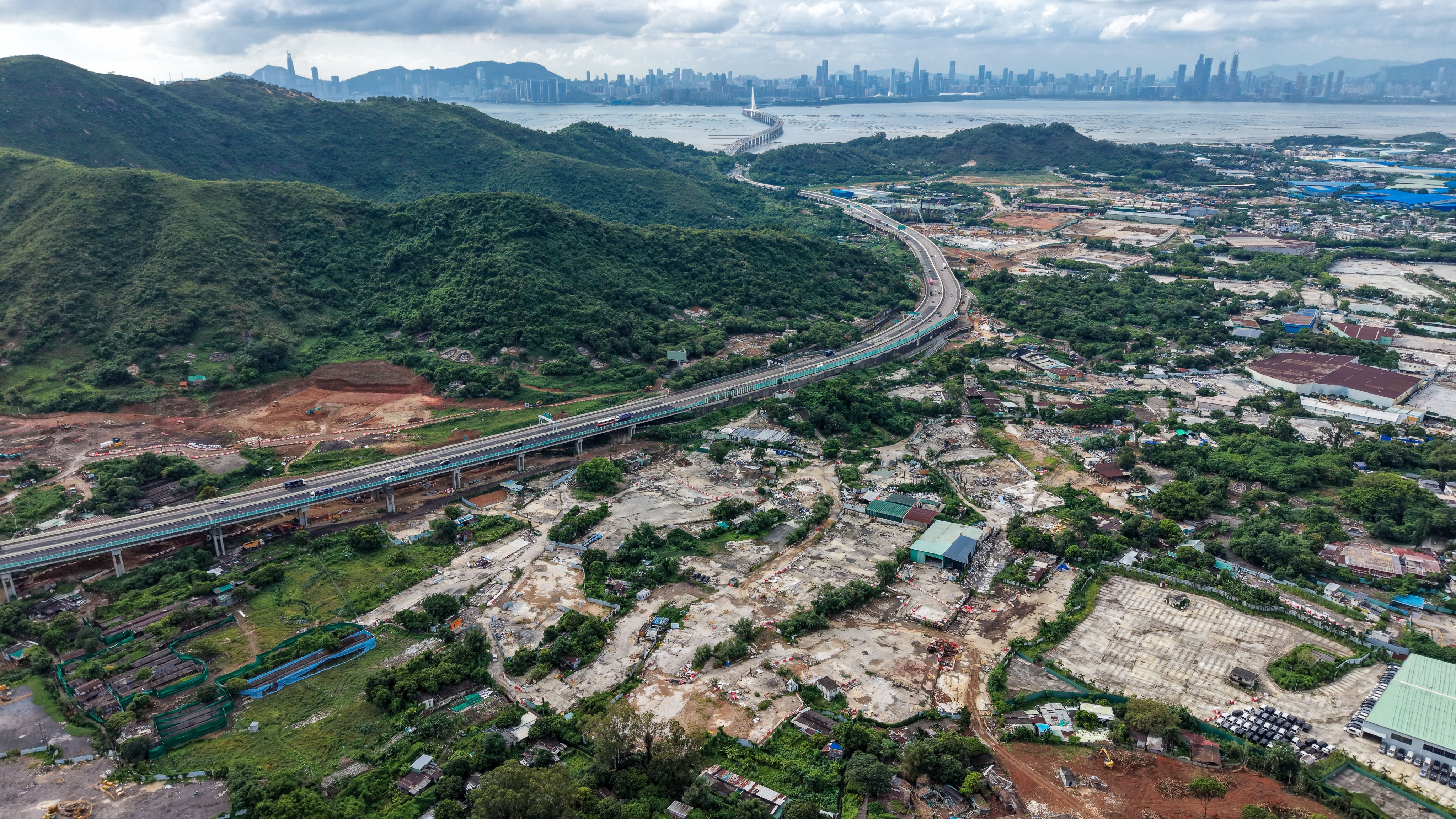 The tender for the first pilot area in Hung Shui Kiu has been awarded to HSK New Development, a consortium led by five mainland giants and local developer Sino Land. Photo: Dickson Lee