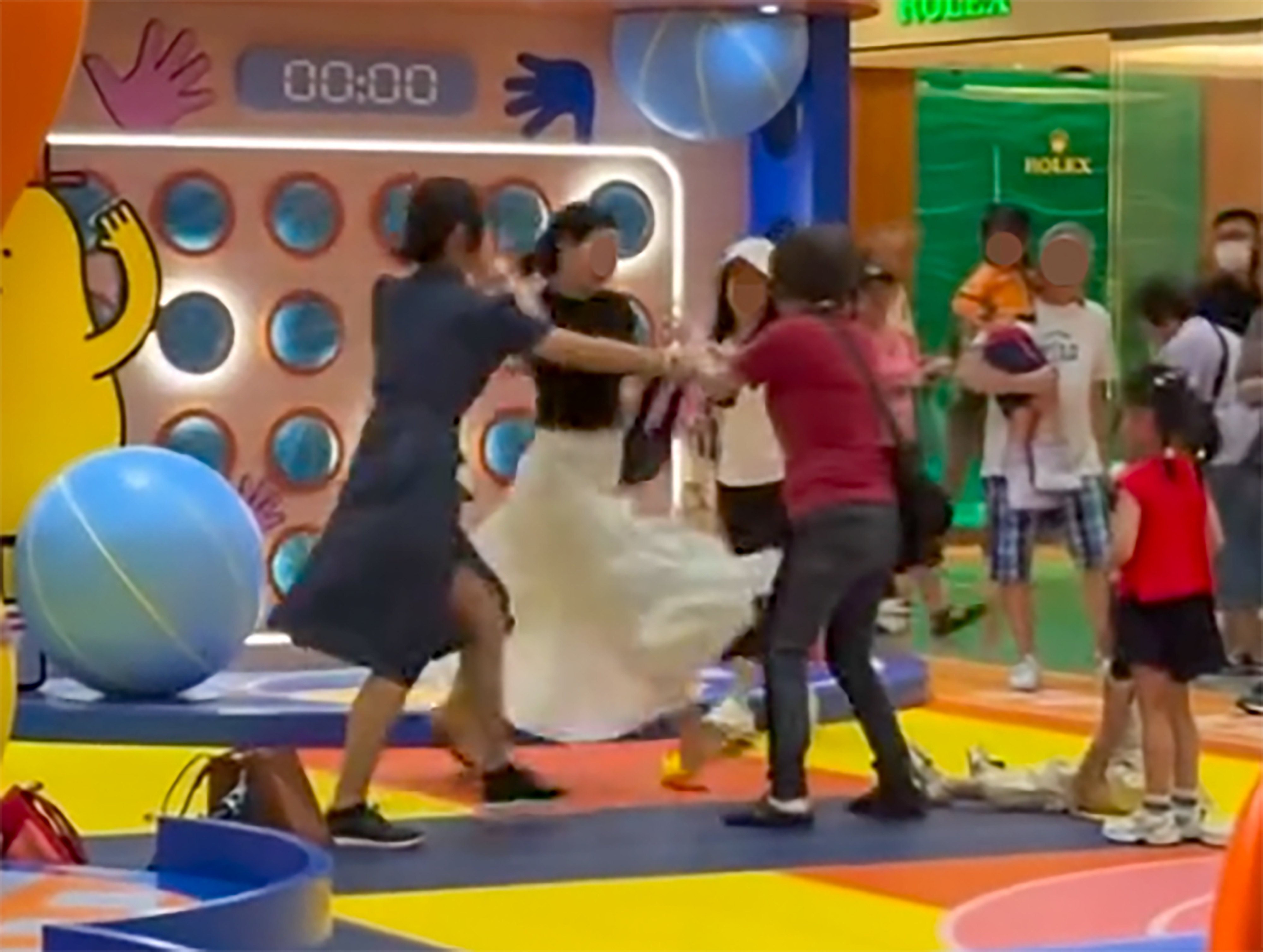 Three women have been charged after a brawl broke out in a children’s play area at a Hong Kong shopping centre. Photo: Threads/one_mushroooom