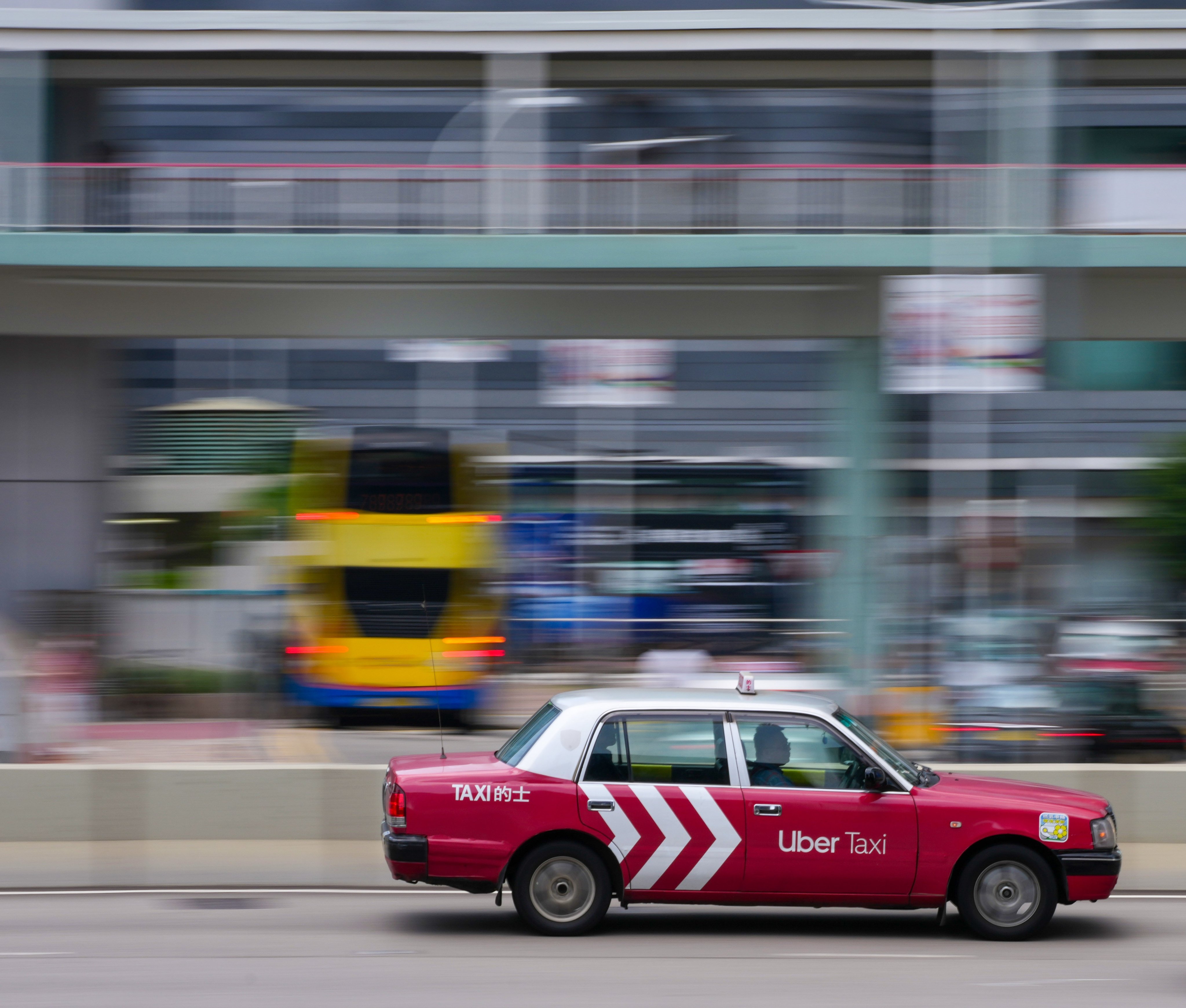 The government has announced the criteria for interested operators wanting to apply for a licence under the city’s new regulatory framework for ride-hailing platforms. Photo: Karma Lo