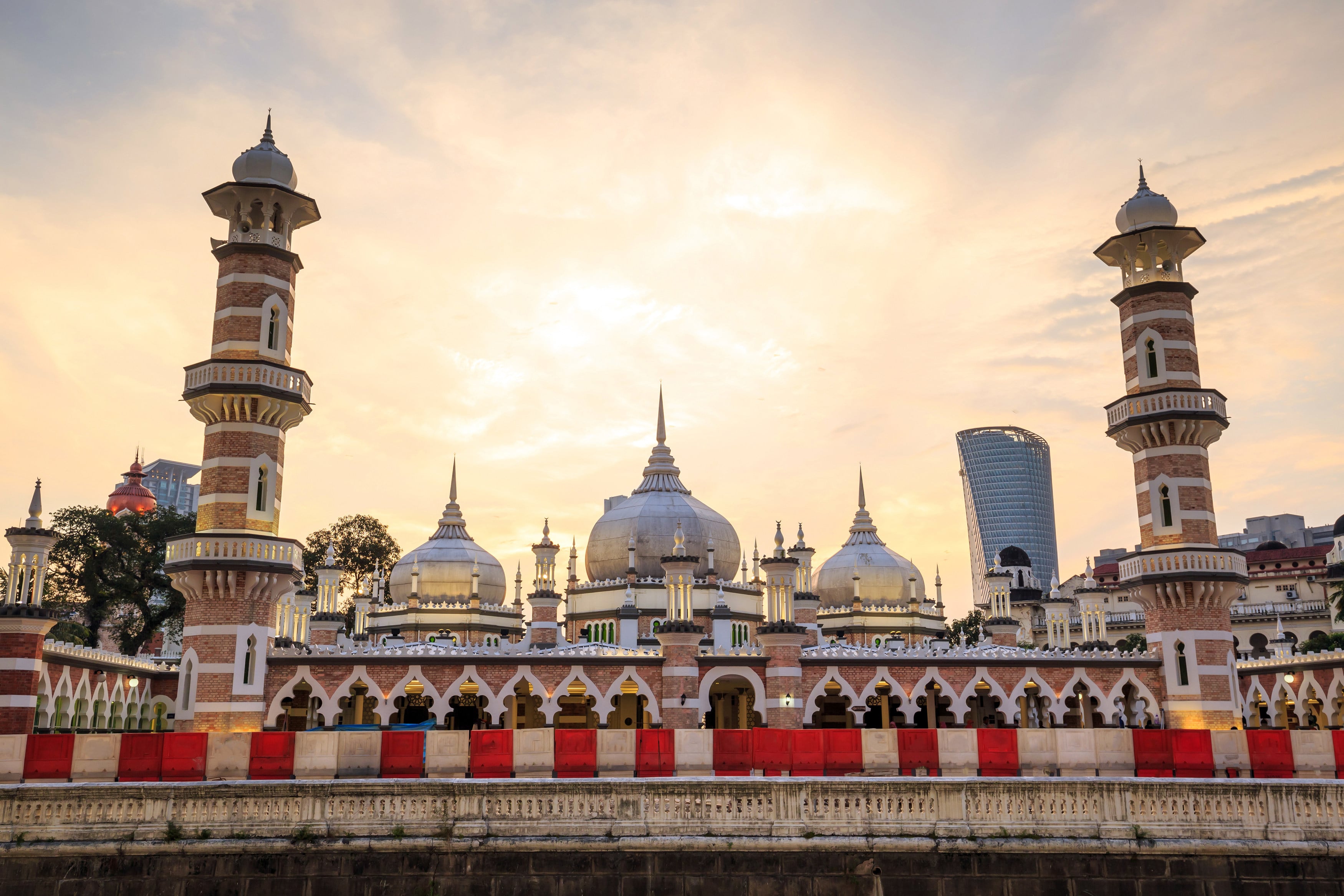A view of the Masjid Jamek mosque in Kuala Lumpur. Photo: Shutterstock
