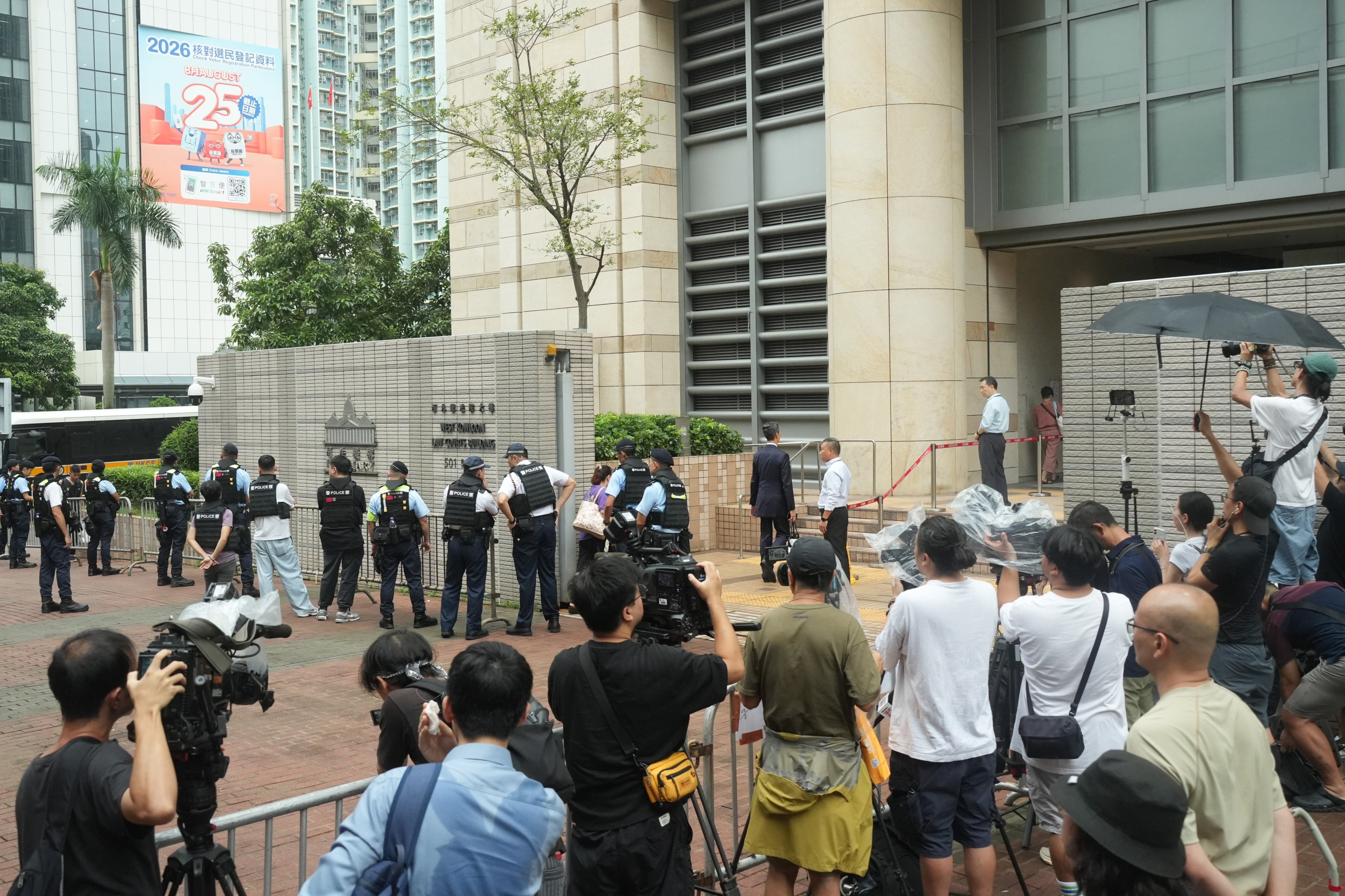 Residents and the media gather outside West Kowloon Court ahead of oral mitigation submissions for three ex-leaders of the Hong Kong Alliance in Support of Patriotic Democratic Movements of China. Photo: Sun Yeung