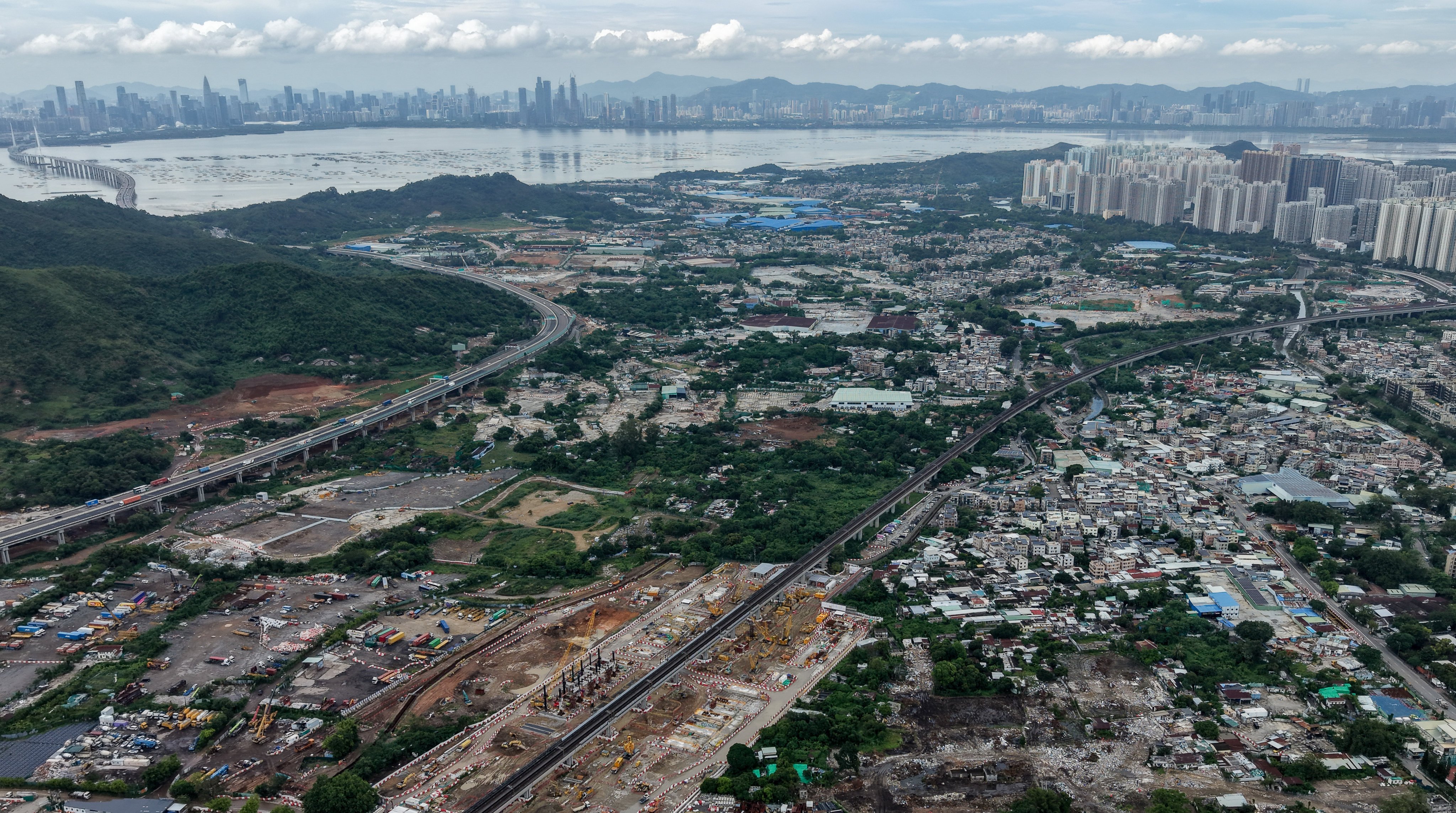 The Hung Shui Kiu area. A consortium comprising mainland Chinese state-owned and private heavyweights together with a major Hong Kong developer has won the first “large-scale land disposal” project in the area. Photo: Dickson Lee
