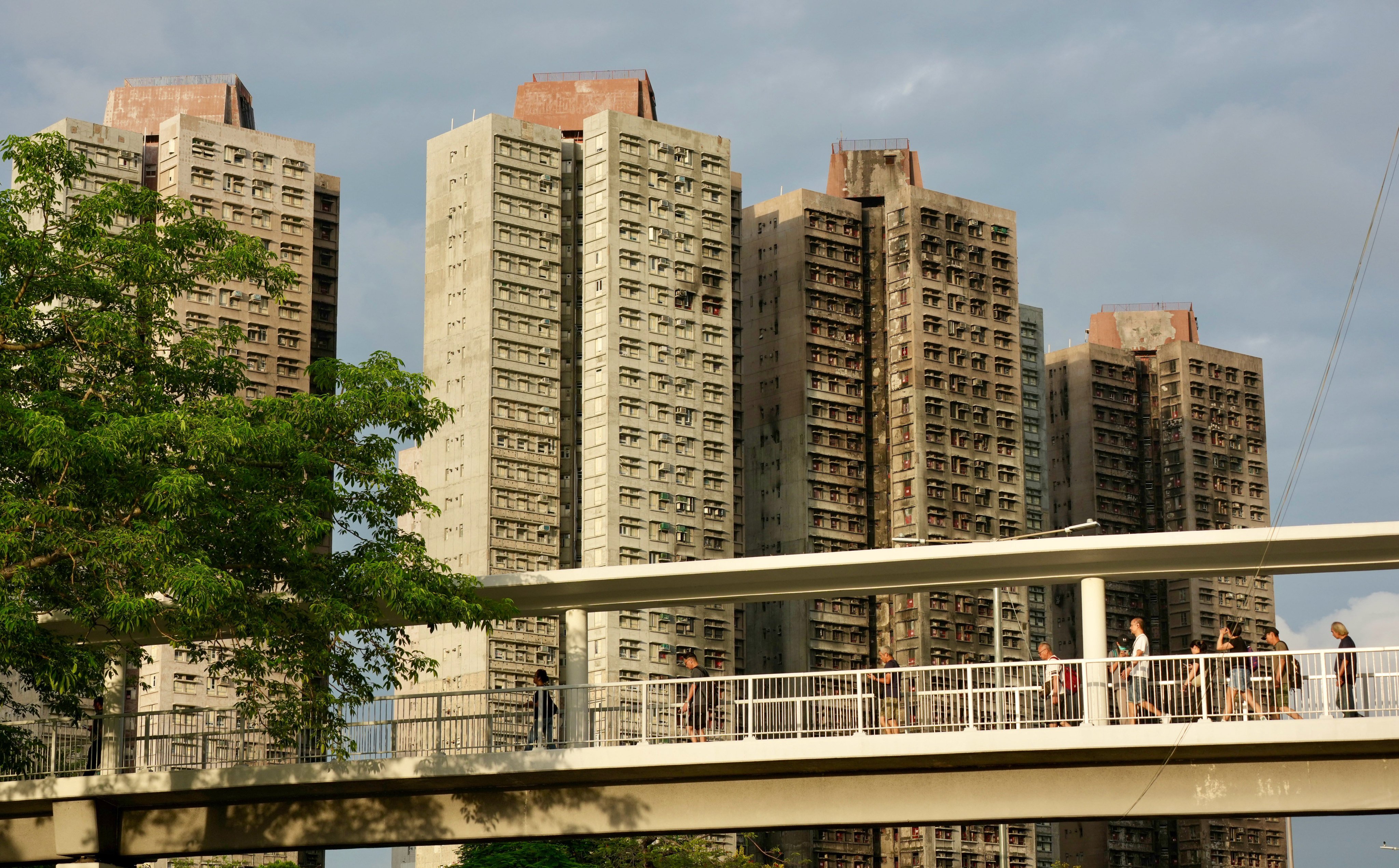 A view of the blaze-hit Wang Fuk Court in Tai Po. Under the acquisition scheme, the government will buy flats at HK$8,000 or HK$10,500 per square foot, depending on whether the land premium has been paid. Photo: Jelly Tse