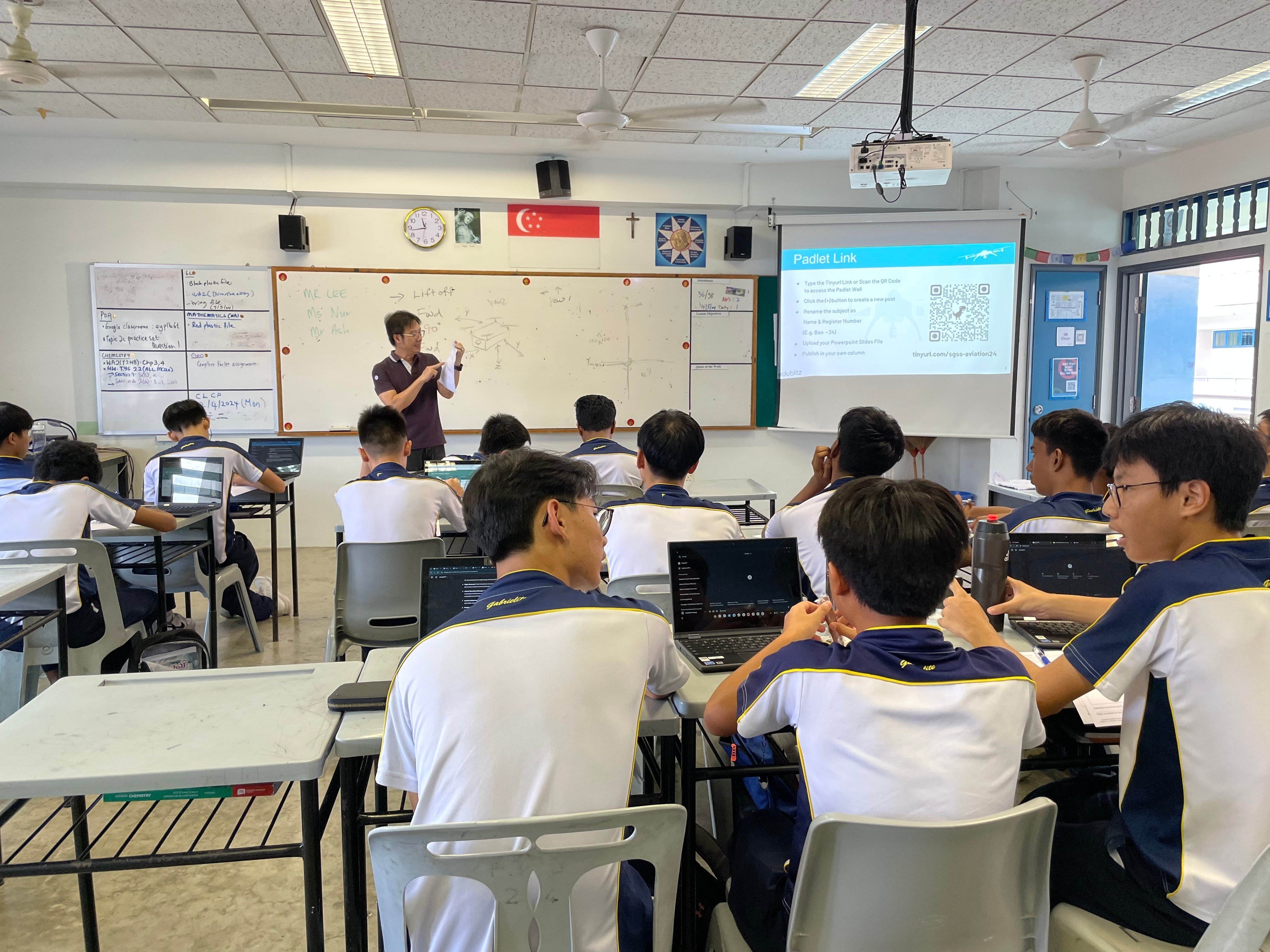 A group of students attending class in a school in Singapore. Photo: Shutterstock