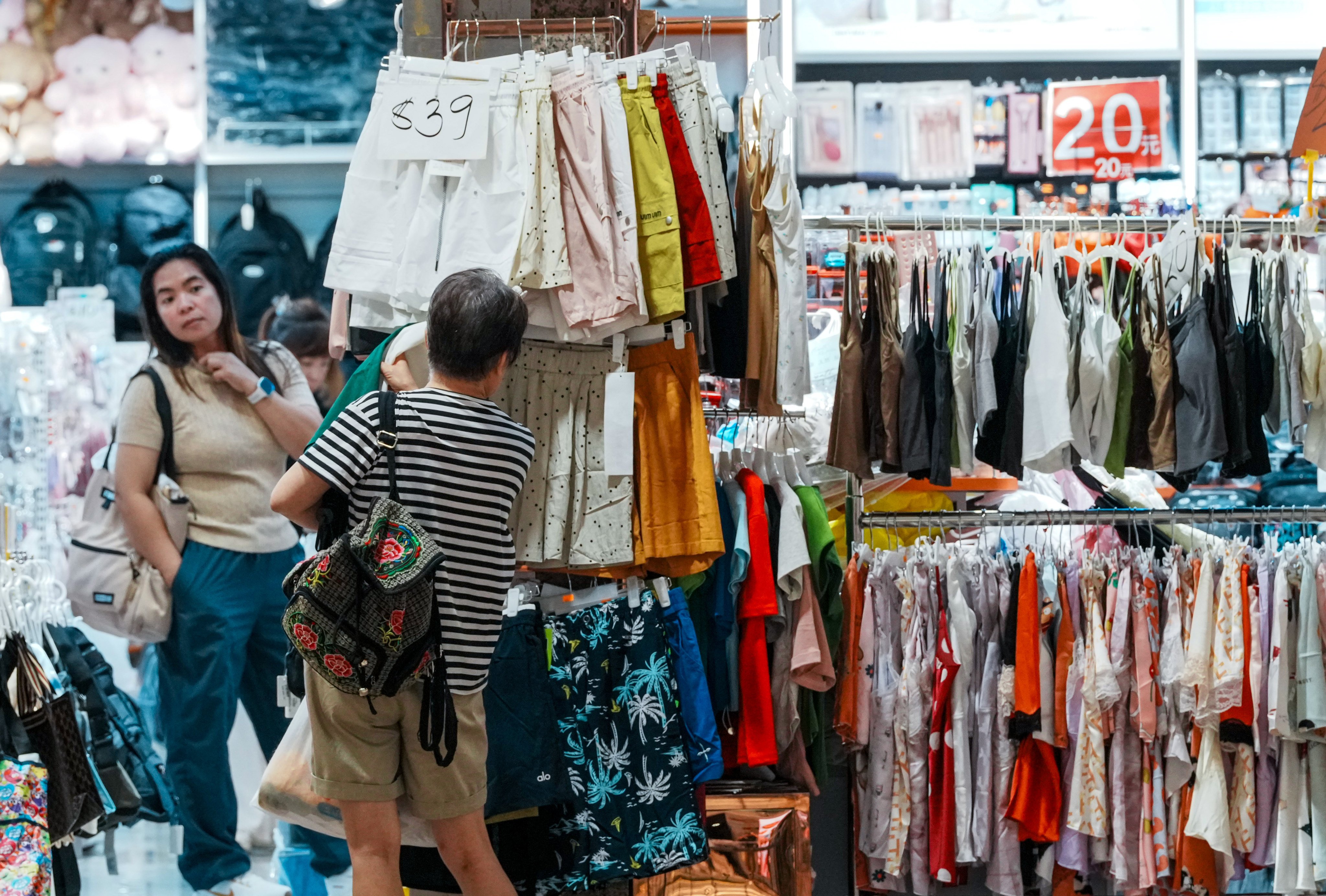 For the first half of the year, retail sales rose by 9.6 per cent in value. Photo: Dickson Lee