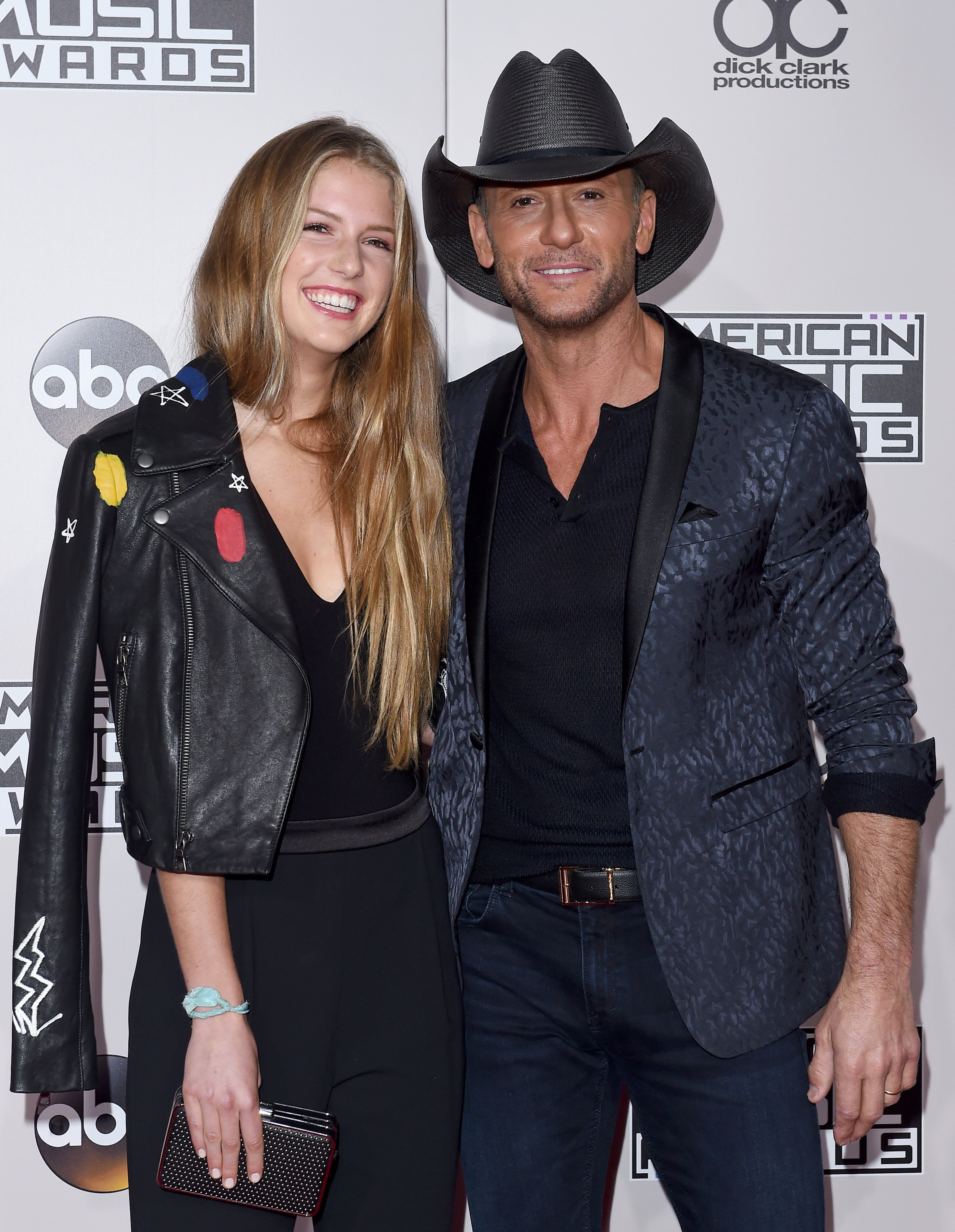 Tim McGraw and his daughter Maggie McGraw at the 2016 American Music Awards, in Los Angeles. Photo: Getty Images