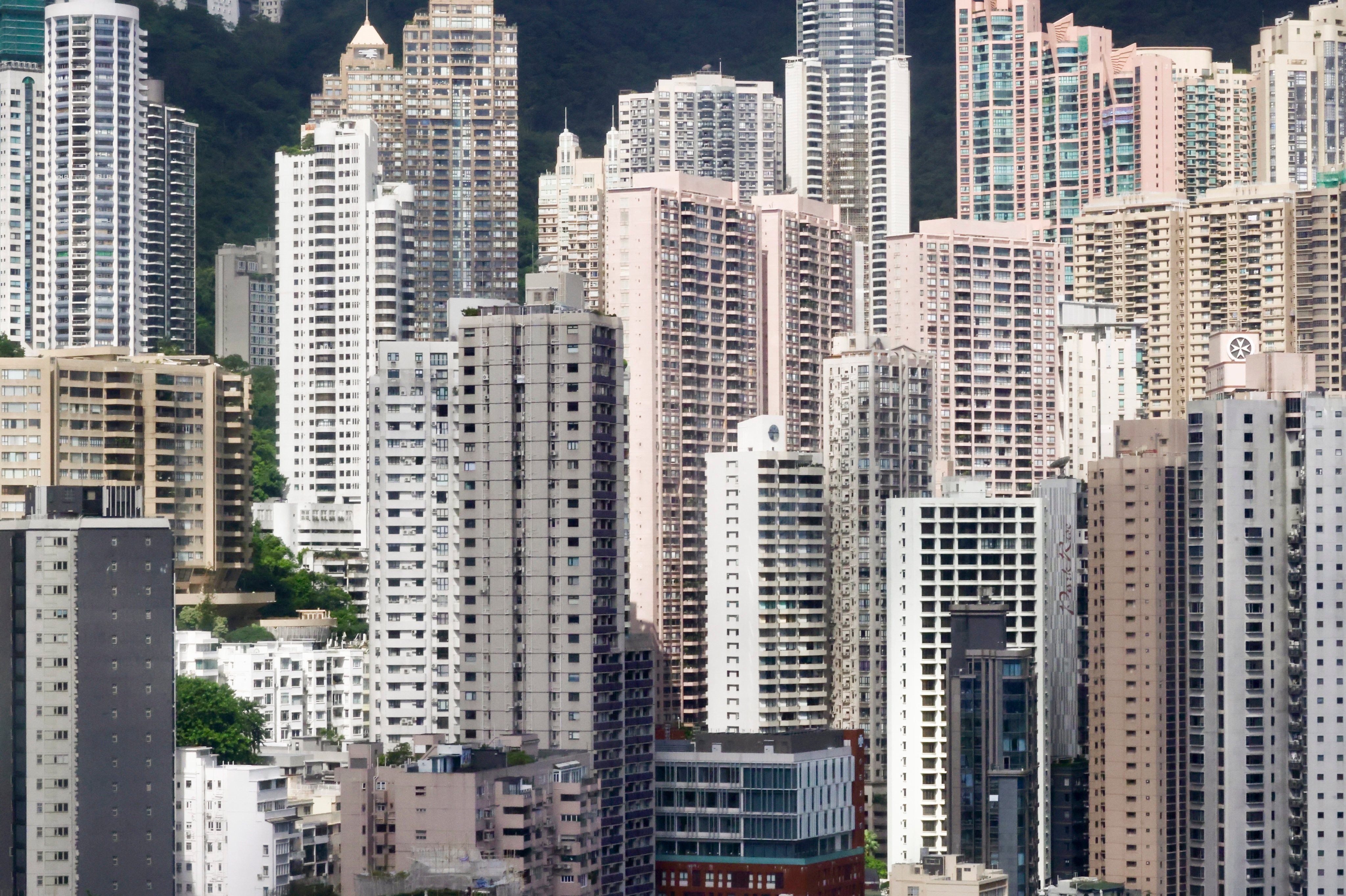 Blocks of high-rise flats in Mid-Levels. Photo:  Jonathan Wong