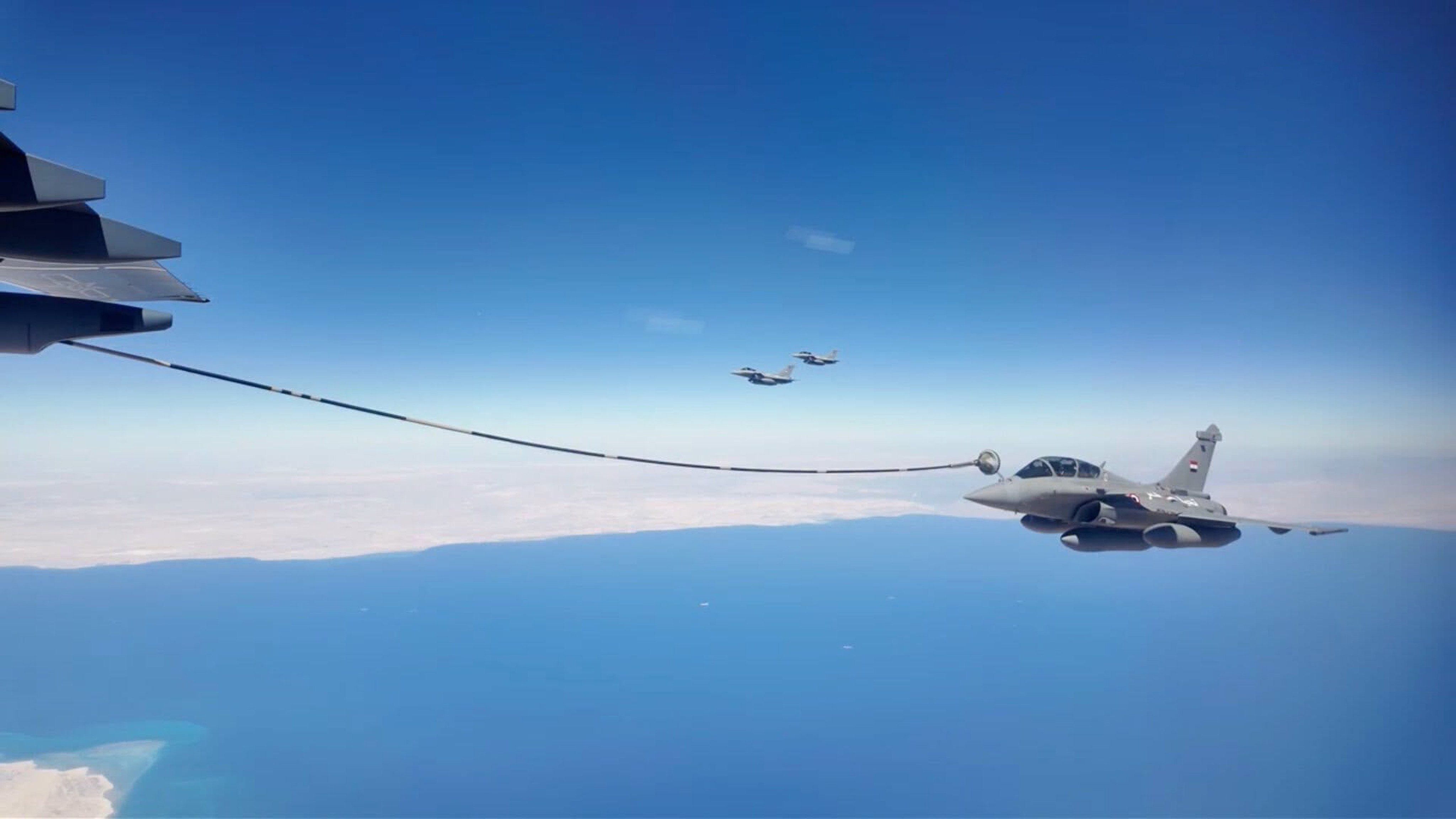 A Chinese YY-20 aerial tanker refuels an Egyptian Air Force Rafale fighter during the Eagles of Civilisation 2026 joint air exercise, according to imagery released by the Egyptian military. Photo: Handout