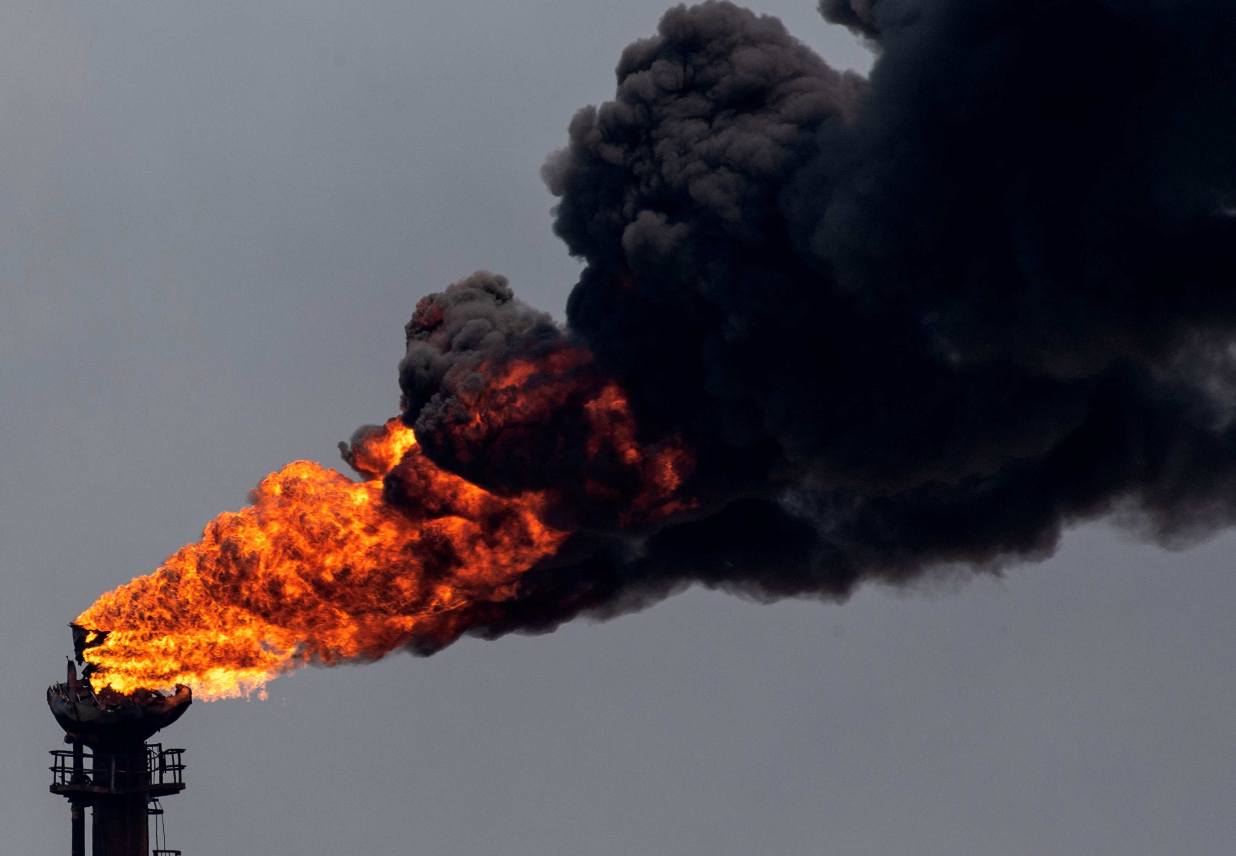 An oil refining plant of state-owned Petroleos de Venezuela in Anzoategui state, Venezuela. Photo: AFP