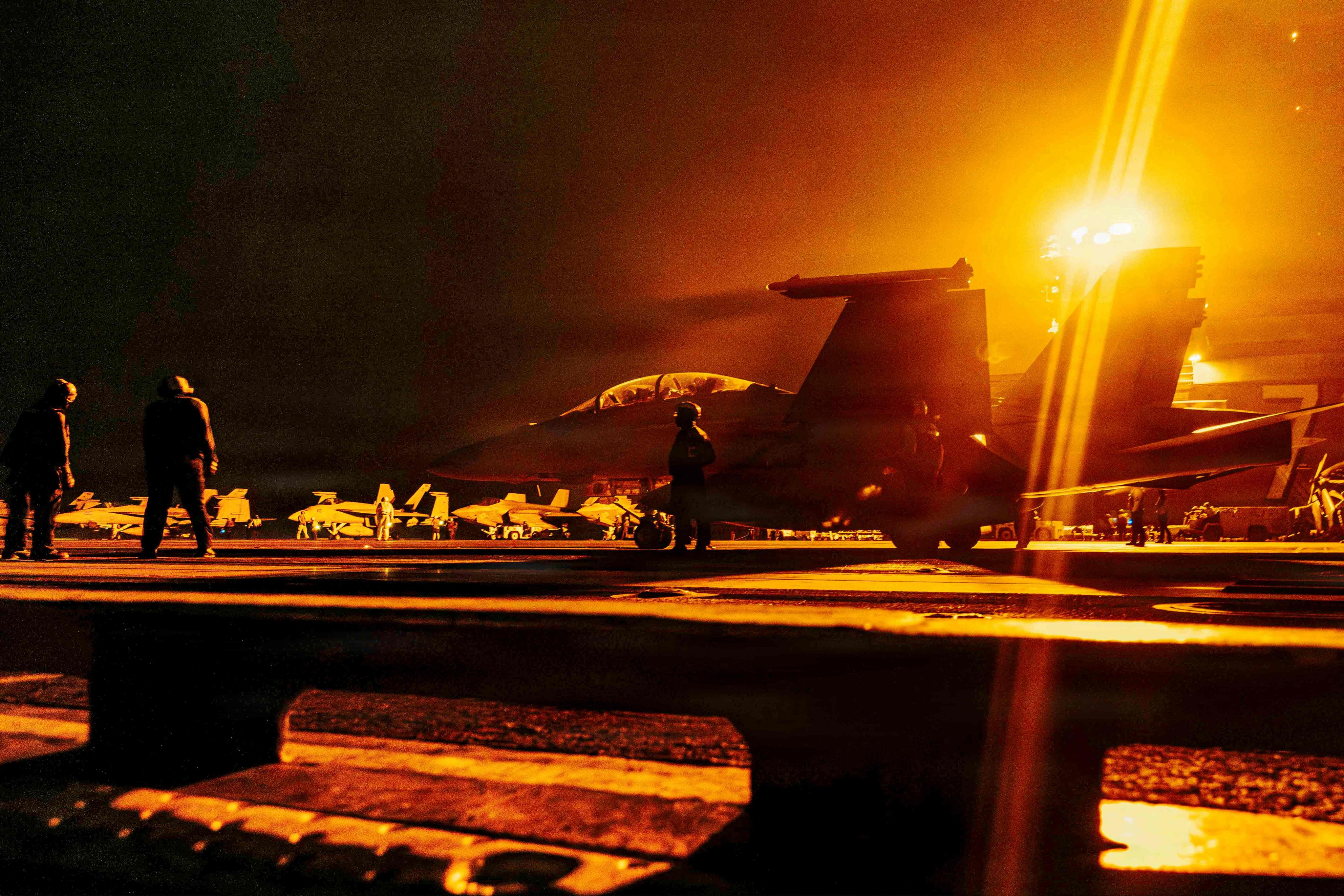 An F/A-18 Super Hornet on the USS George Washington on August 29, 2026