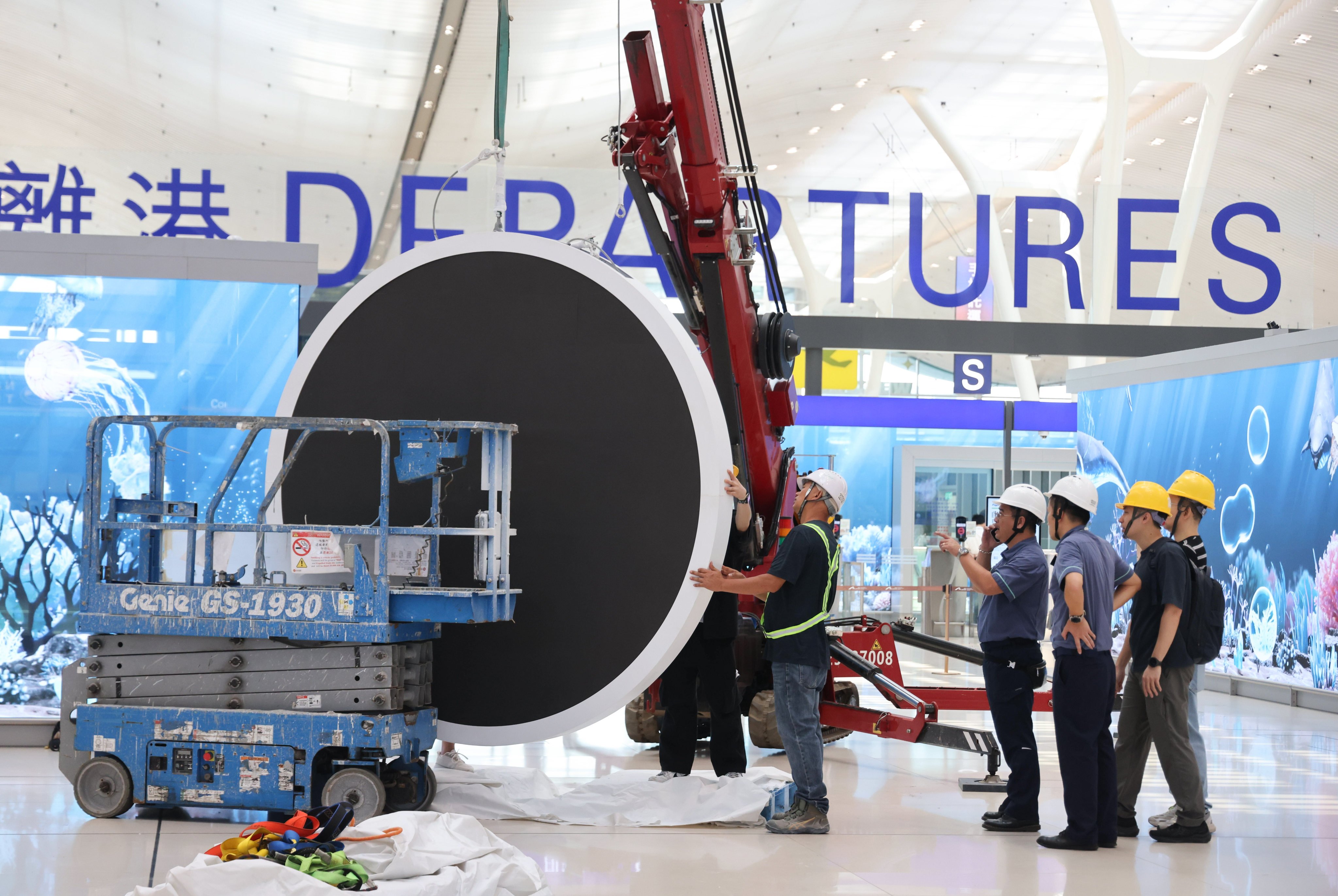 The area has been cordoned off, according to the Airport Authority. Photo: Nora Tam